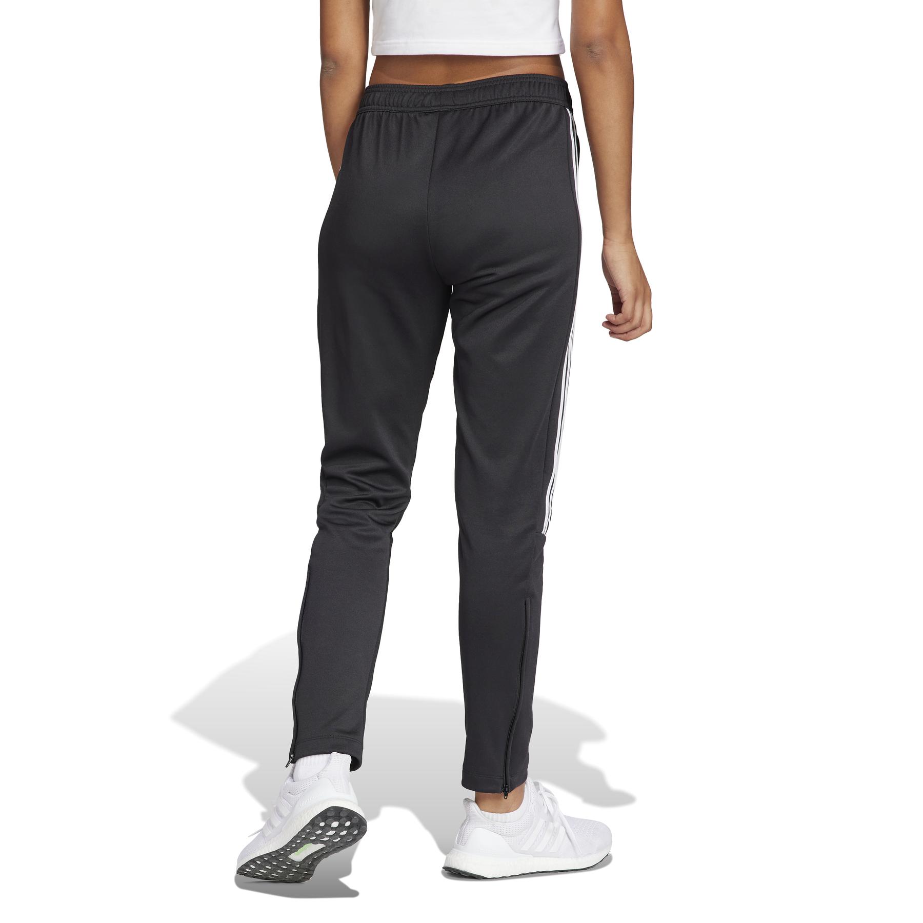 a/d/adidas_is4554_4_apparel_on_model_back_view_white.jpg