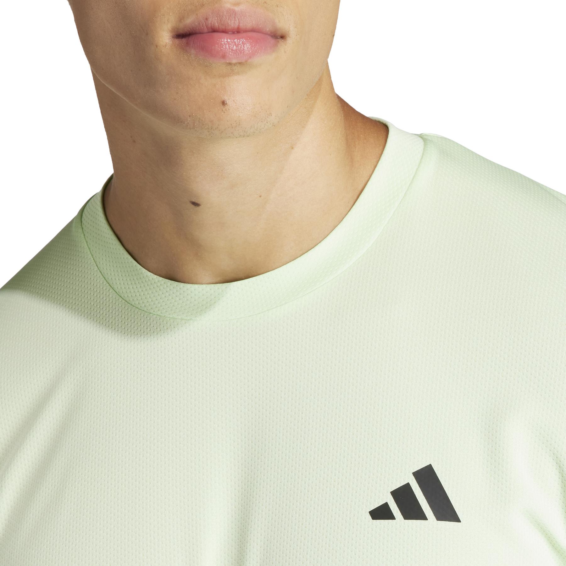 a/d/adidas_it5396_7_apparel_on_model_detail_view_1_white.jpg