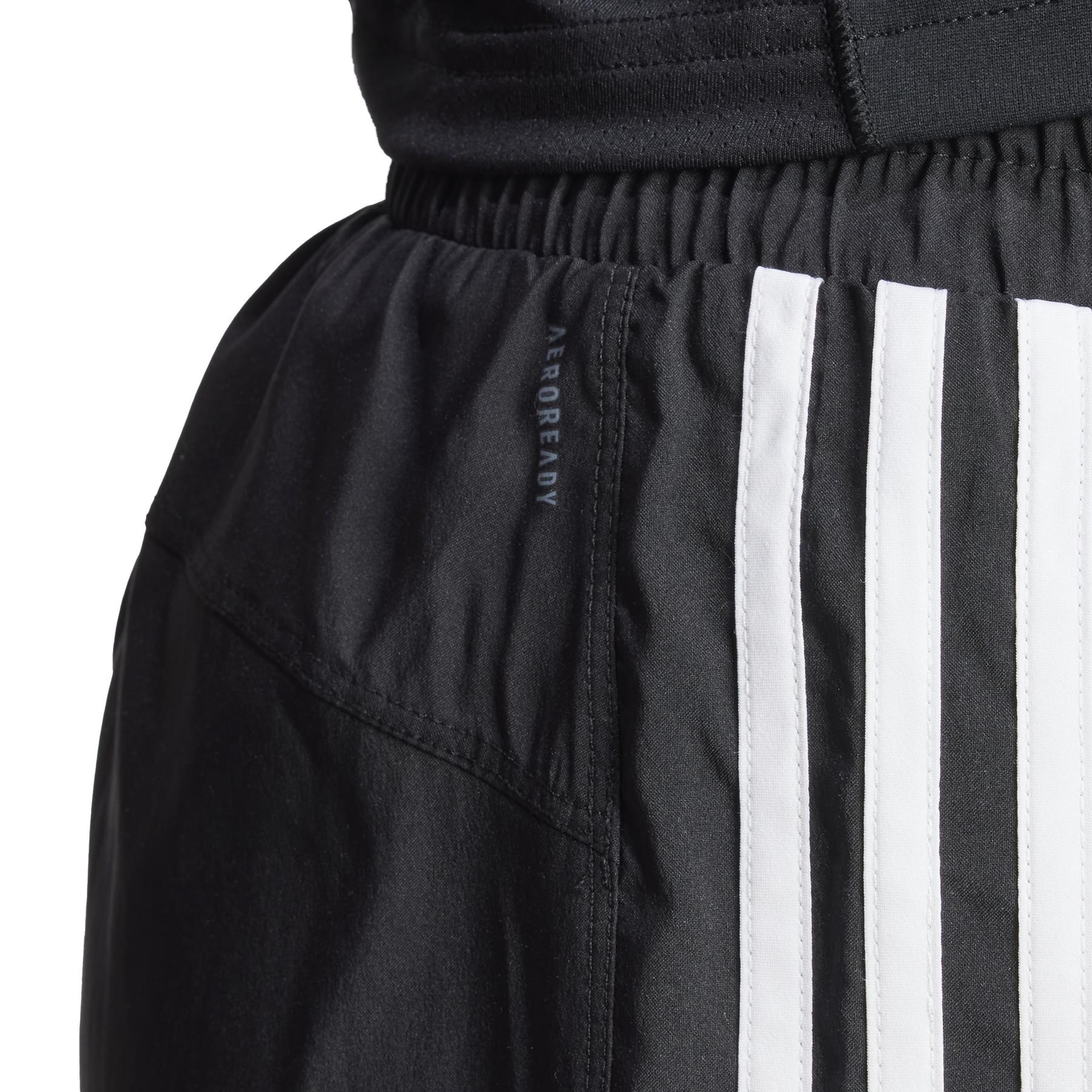 product/a/d/adidas_it7760_8_apparel_on_model_detail_view_2_white-nw040724.jpg