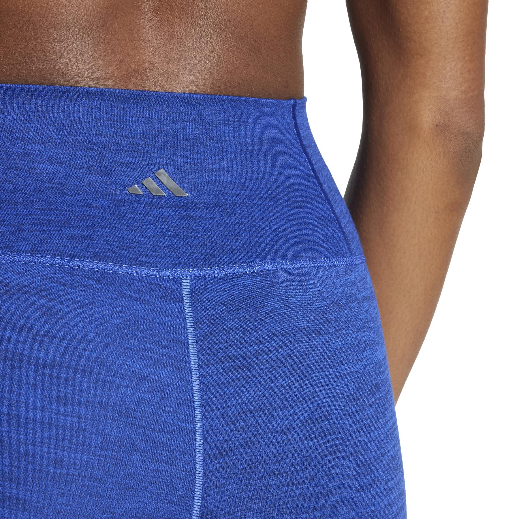 product/a/d/adidas_it9152_7_apparel_on_model_detail_view_1_white-nw052224.jpg