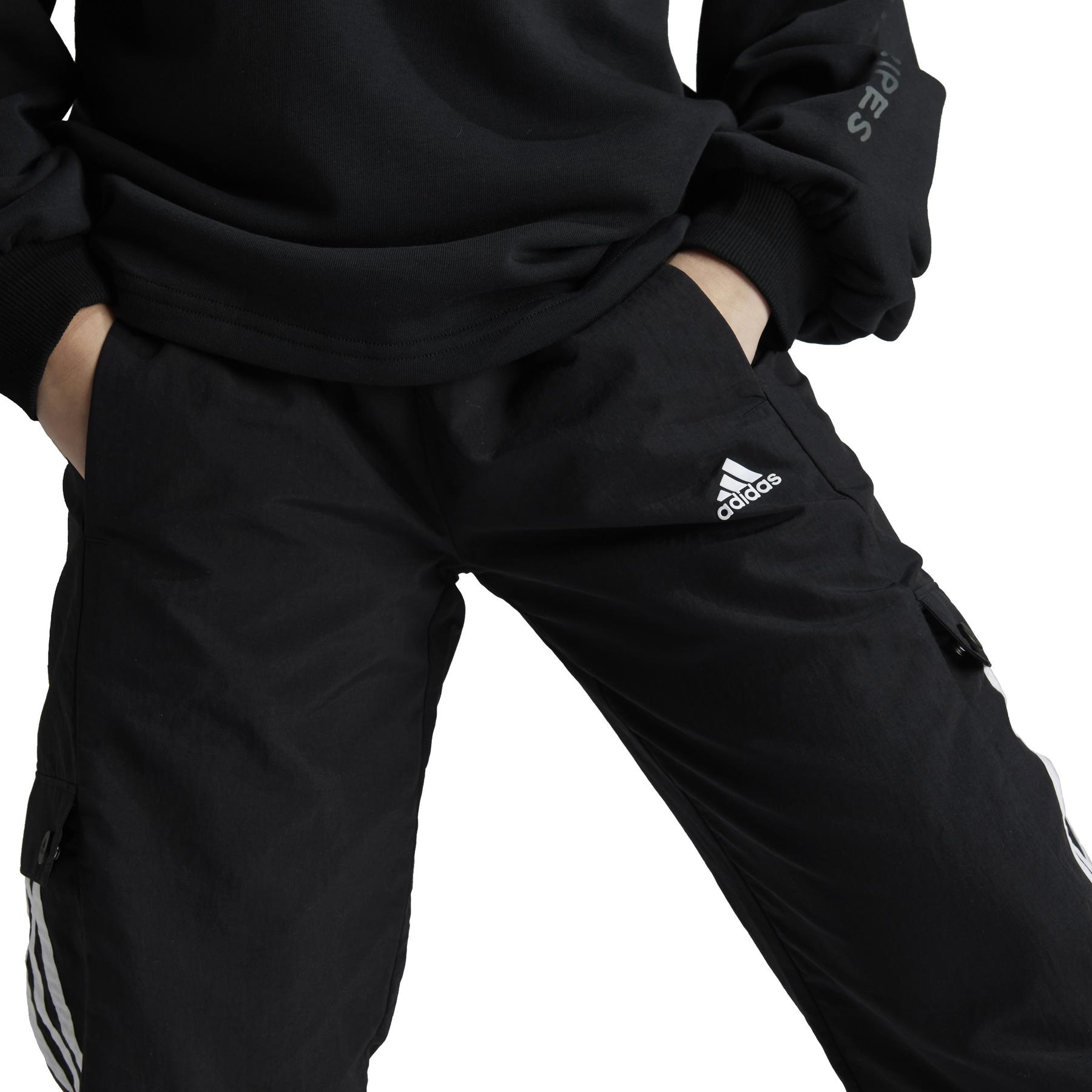 a/d/adidas_iv7046_7_apparel_on_model_detail_view_2_white.jpg