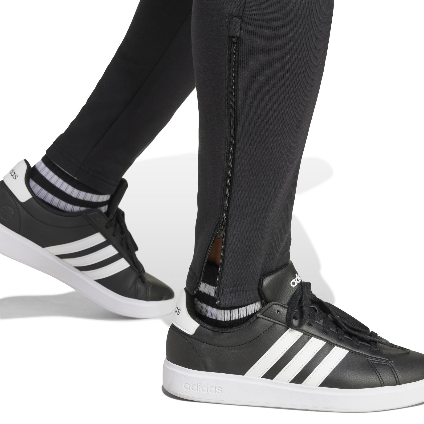 product/a/d/adidas_iw0171_6_apparel_on_model_detail_view_1_white.jpg