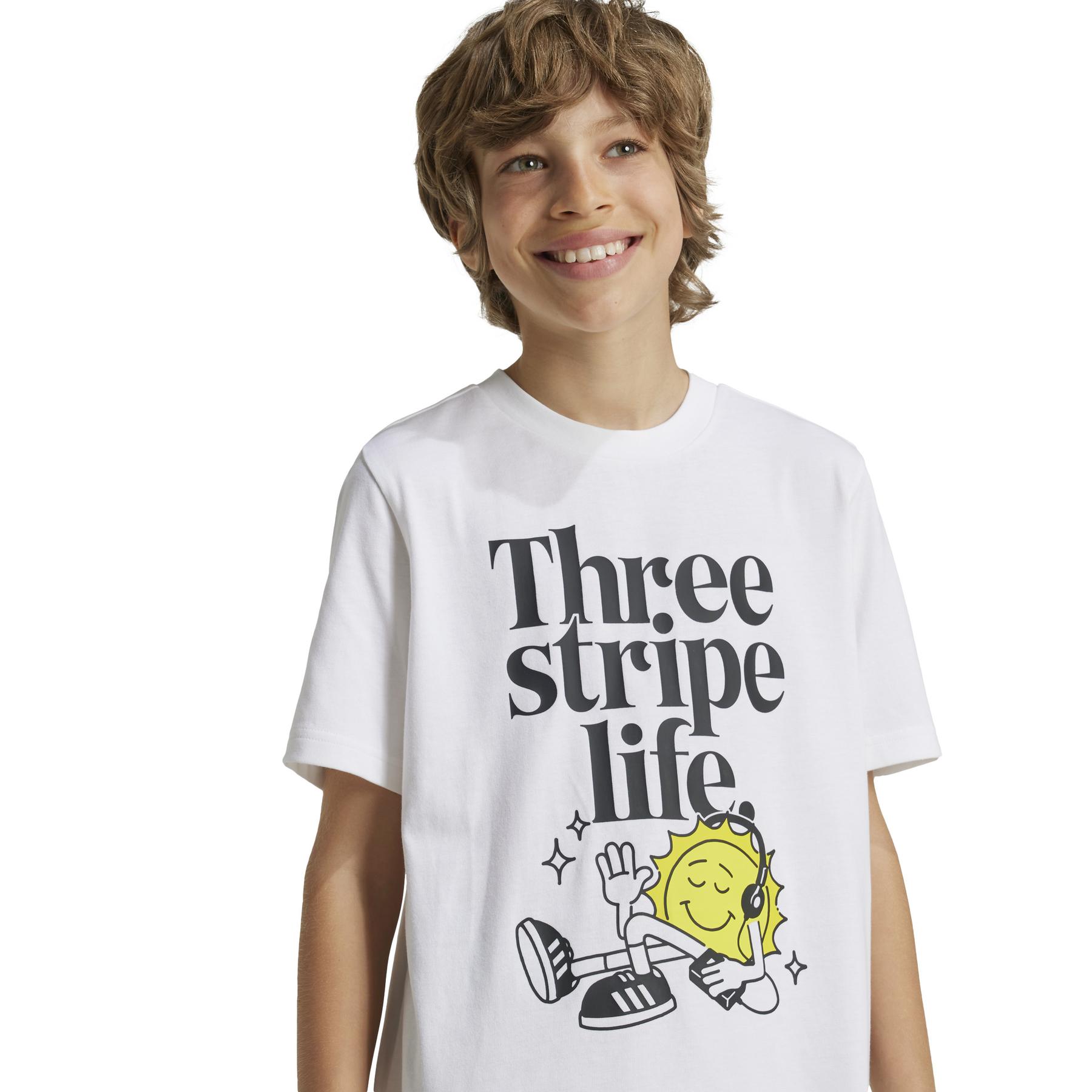 product/a/d/adidas_iw2477_6_apparel_on_model_detail_view_1_white.jpg