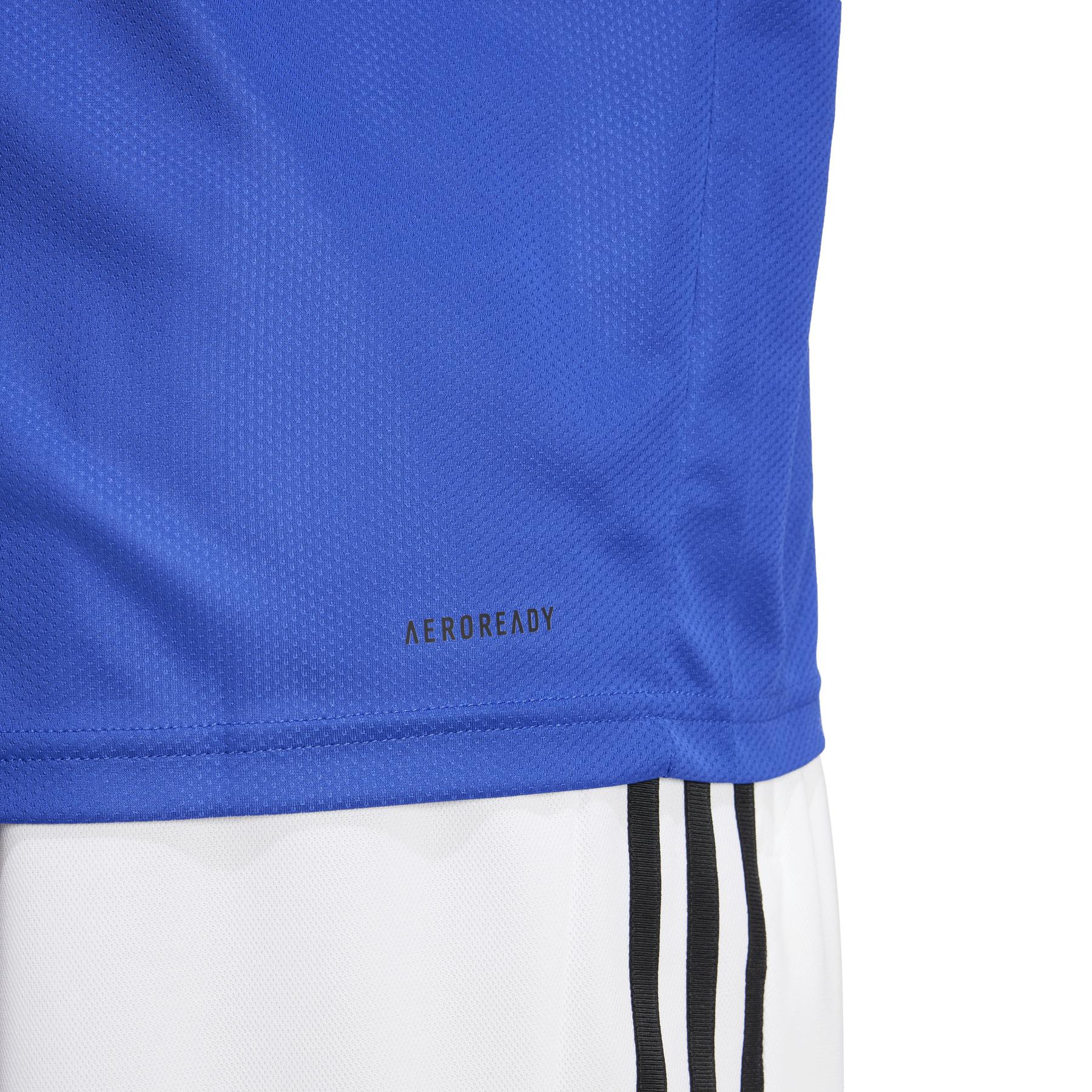 a/d/adidas_iw3356_8_apparel_on_model_detail_view_2_white.jpg