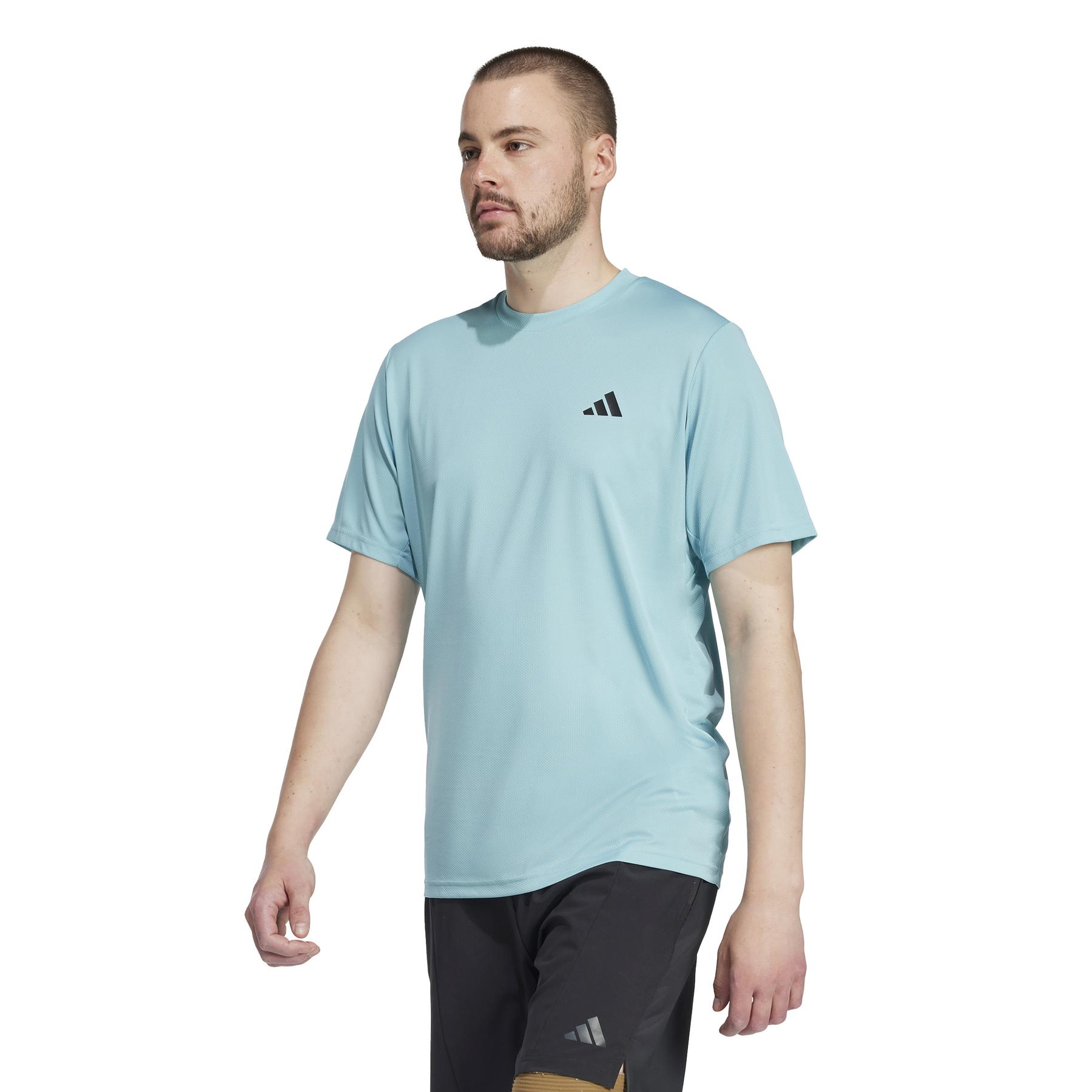a/d/adidas_iw3357_3_apparel_on_model_standard_view_white.jpg
