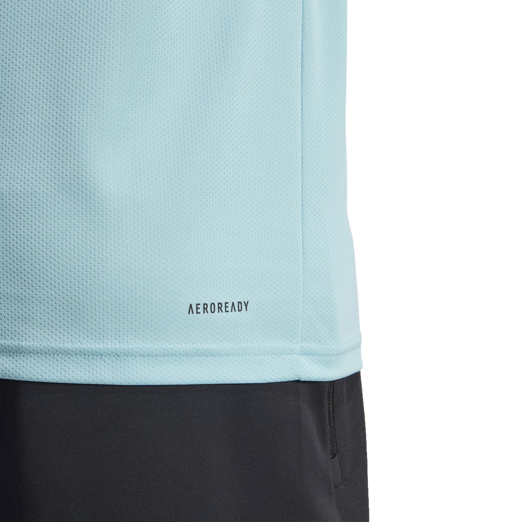 a/d/adidas_iw3357_8_apparel_on_model_detail_view_2_white.jpg