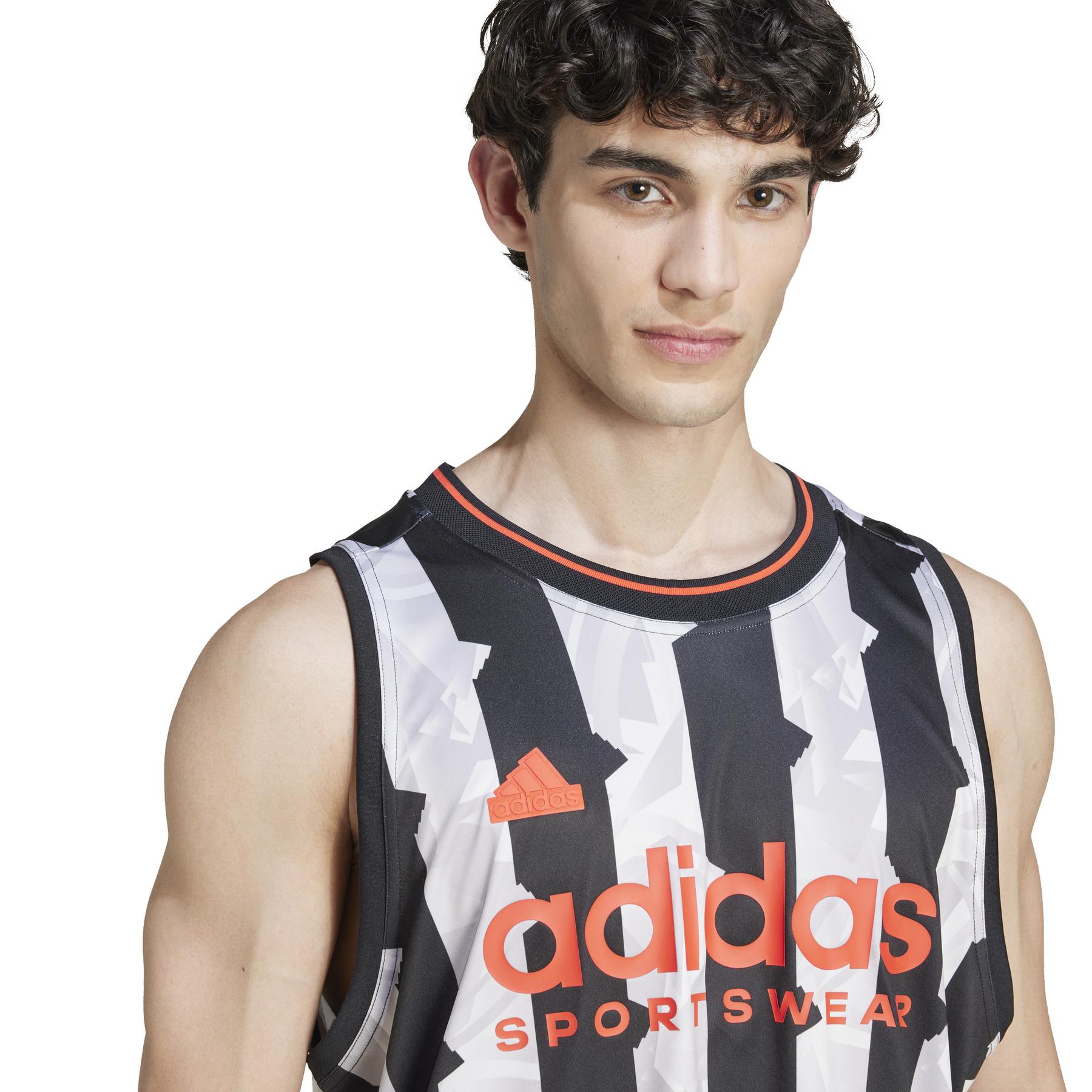 product/a/d/adidas_iw3572_9_apparel_on_model_detail_view_2_white.jpg