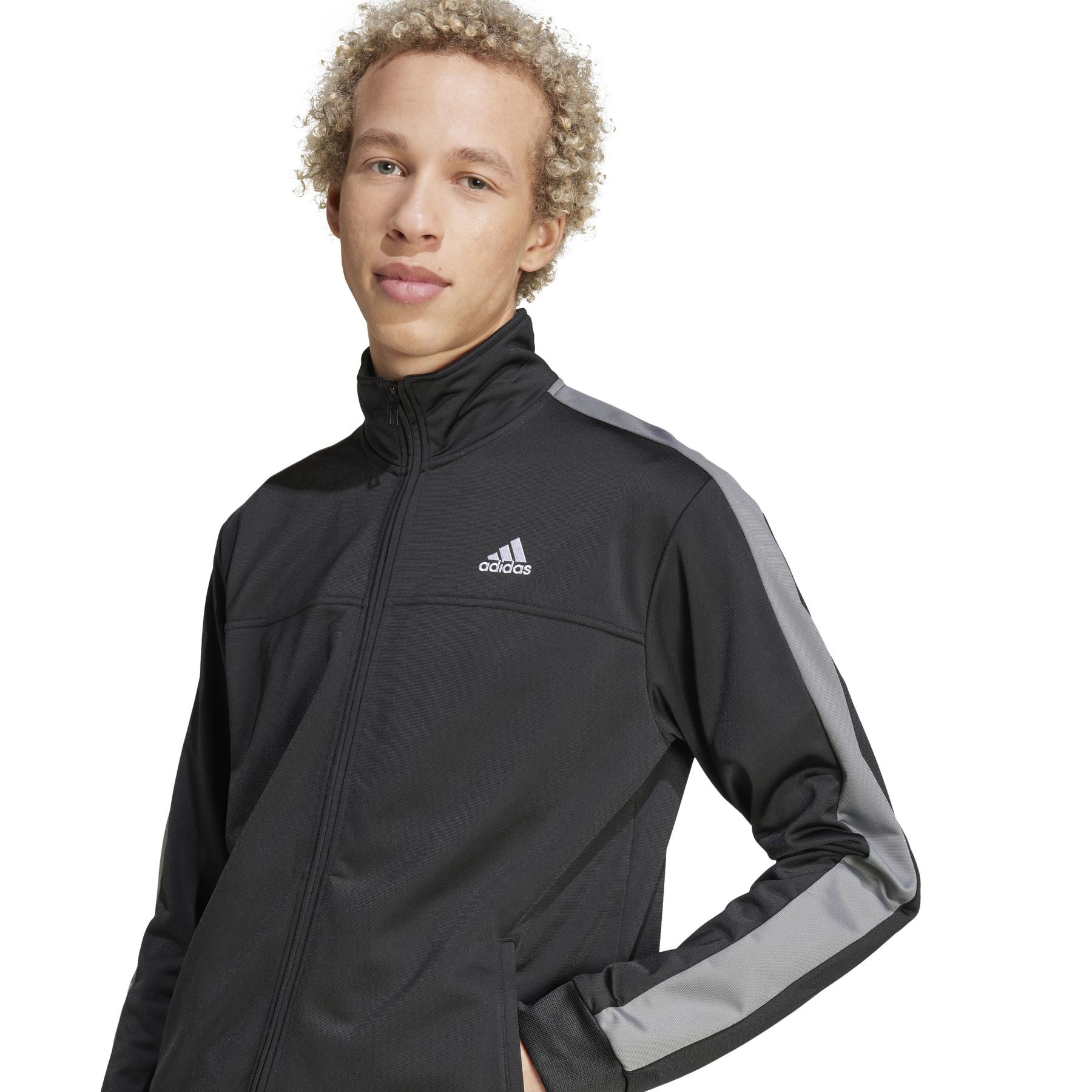 product/a/d/adidas_iw4858_5_apparel_on_model_detail_view_1_white.jpg