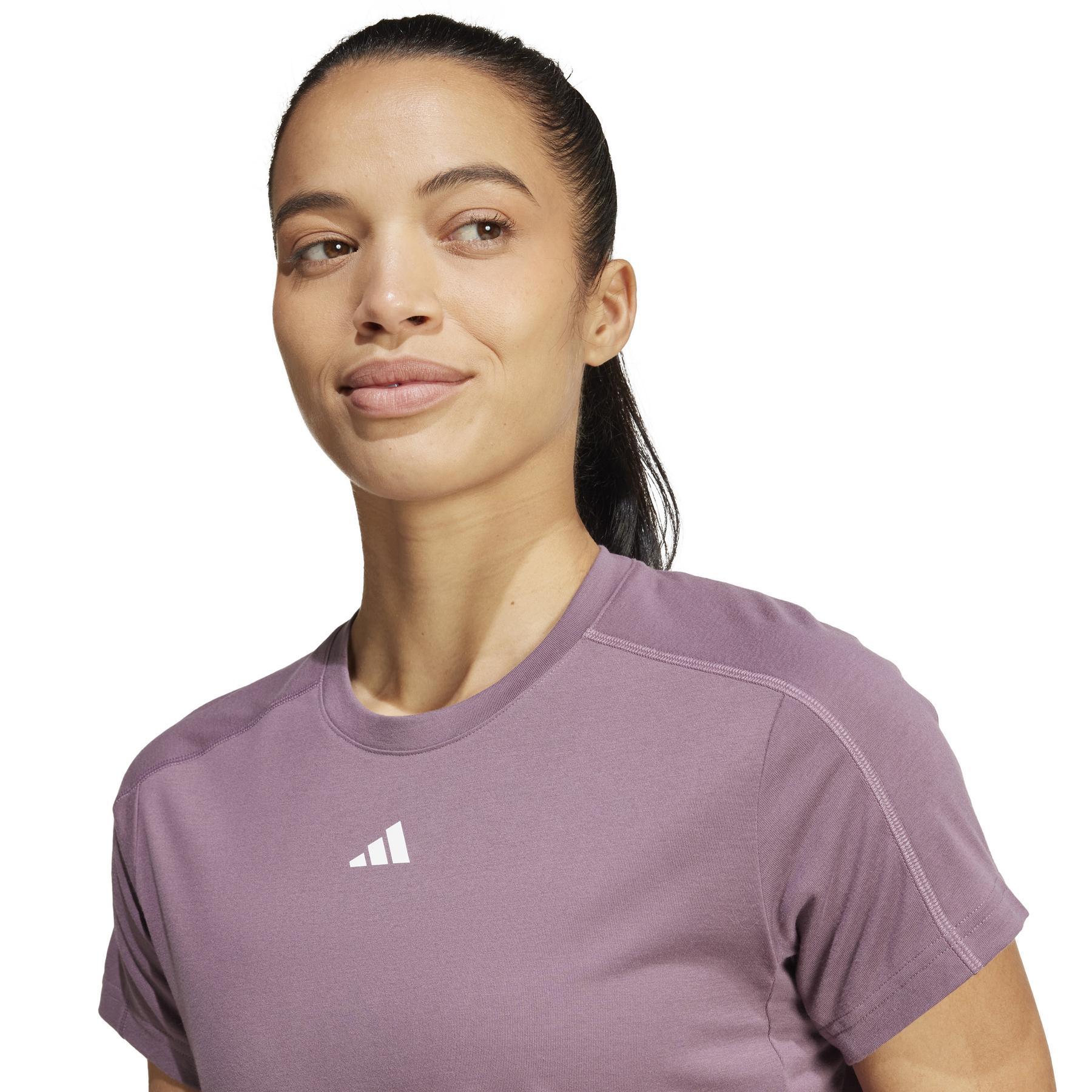 product/a/d/adidas_ix1010_5_apparel_on_model_detail_view_1_white.jpg