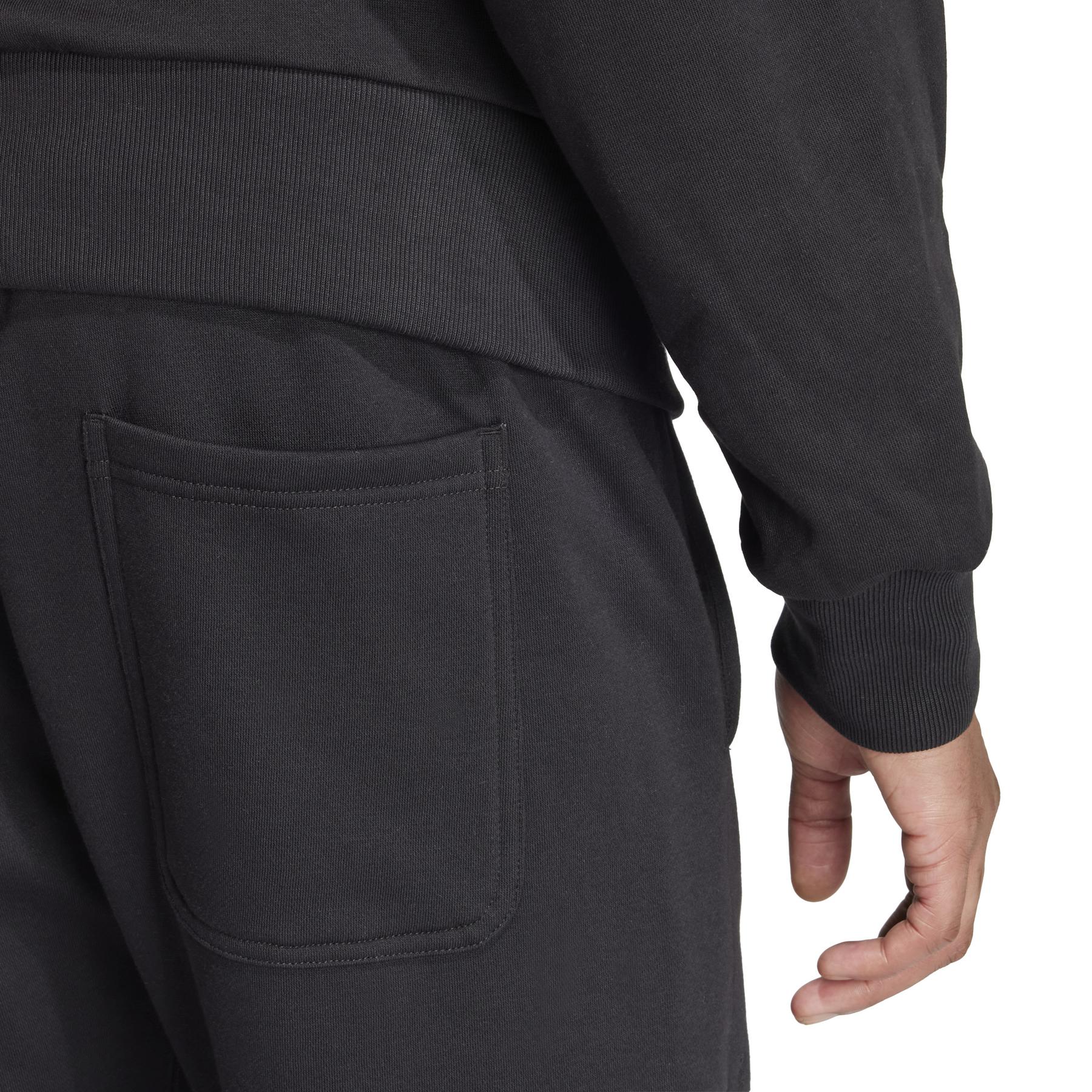 product/a/d/adidas_ix1246_7_apparel_on_model_detail_view_2_white.jpg