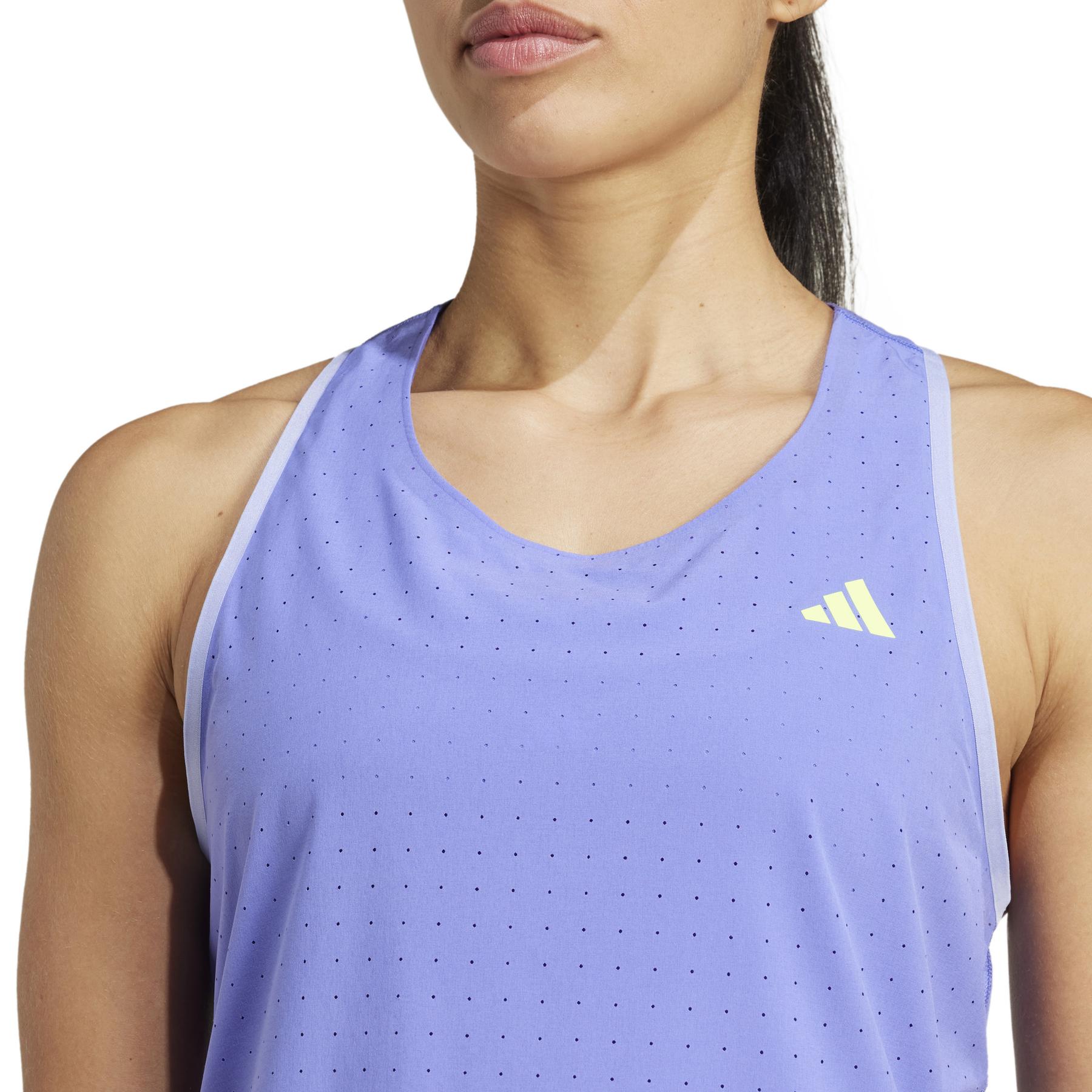 product/a/d/adidas_ix2807_8_apparel_on_model_detail_view_1_white.jpg