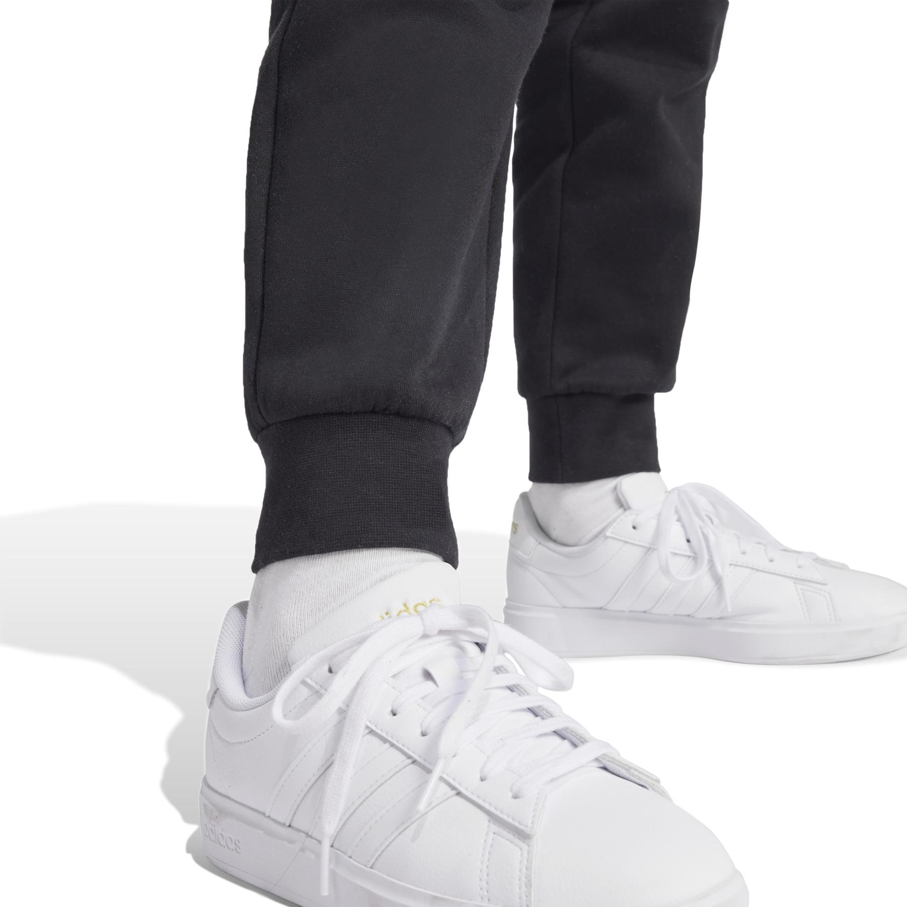 product/a/d/adidas_ix9519_6_apparel_on_model_detail_view_2_white.jpg