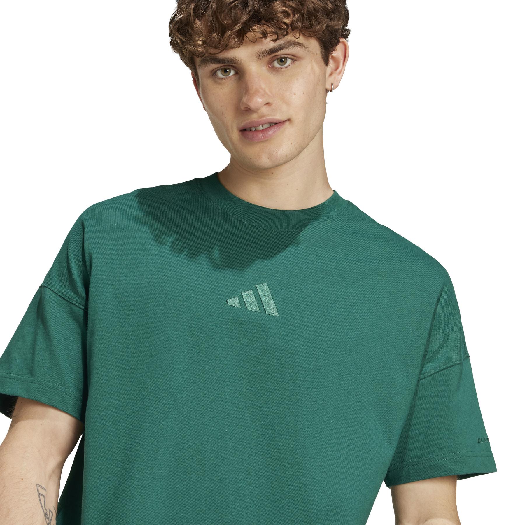 product/a/d/adidas_iy4143_7_apparel_on_model_detail_view_1_white.jpg