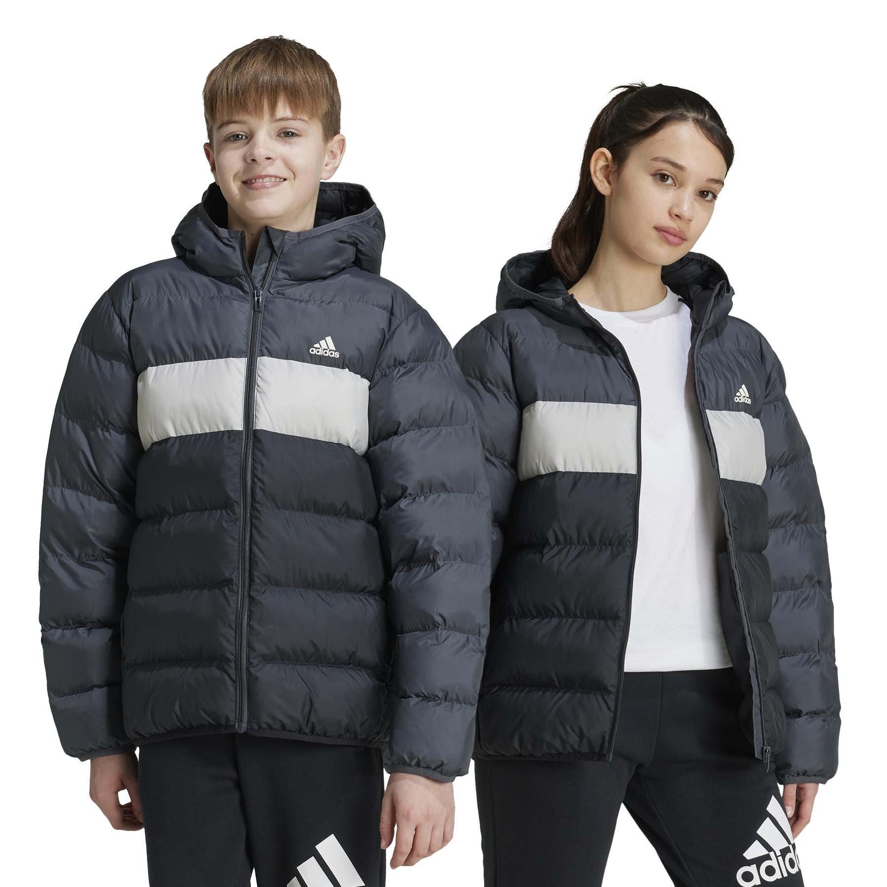 a/d/adidas_iy6918_7_apparel_on_model_standard_unisex_pair_shot_white.jpg