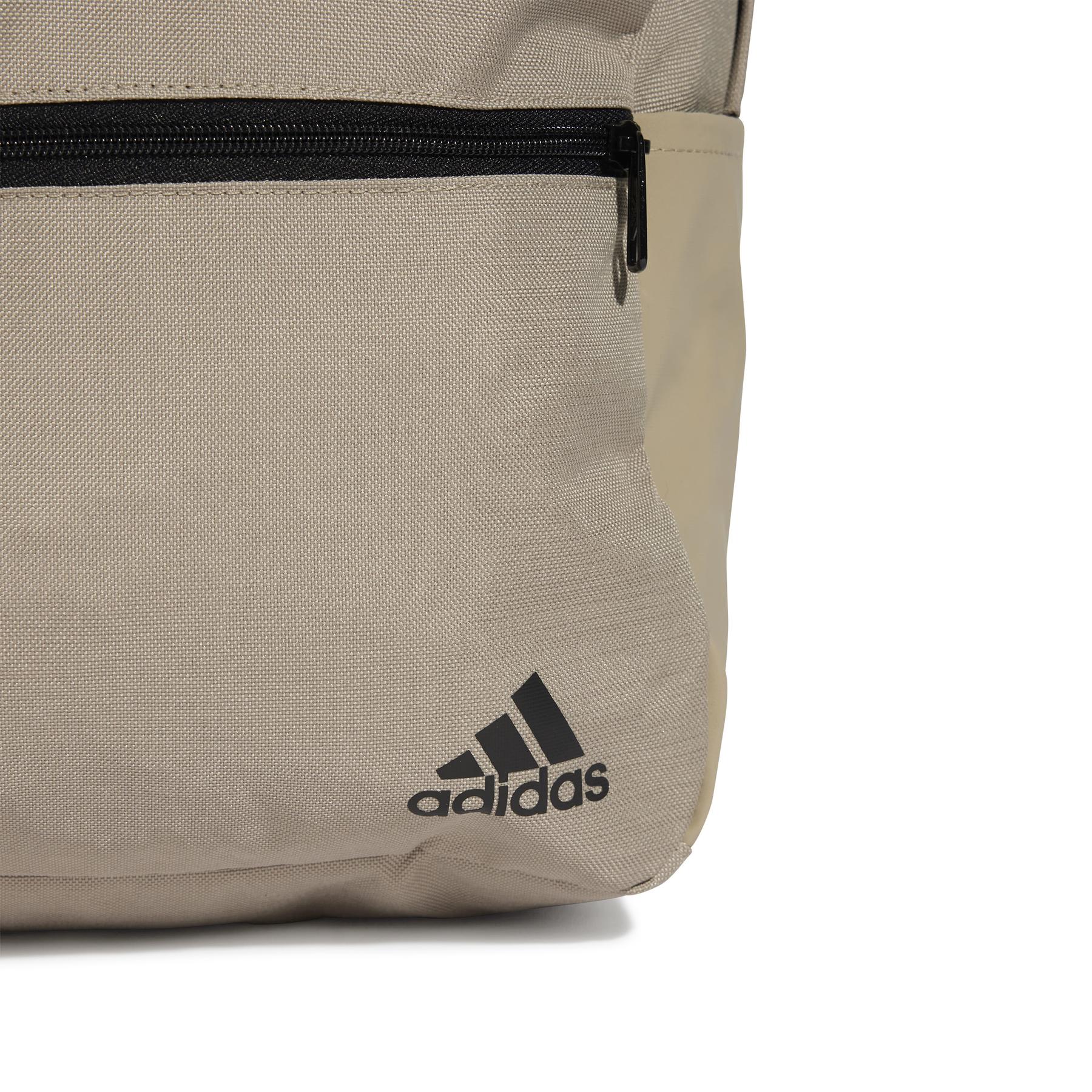 product/a/d/adidas_iz1896_5_hardware_photography_detail_view_2_white.jpg