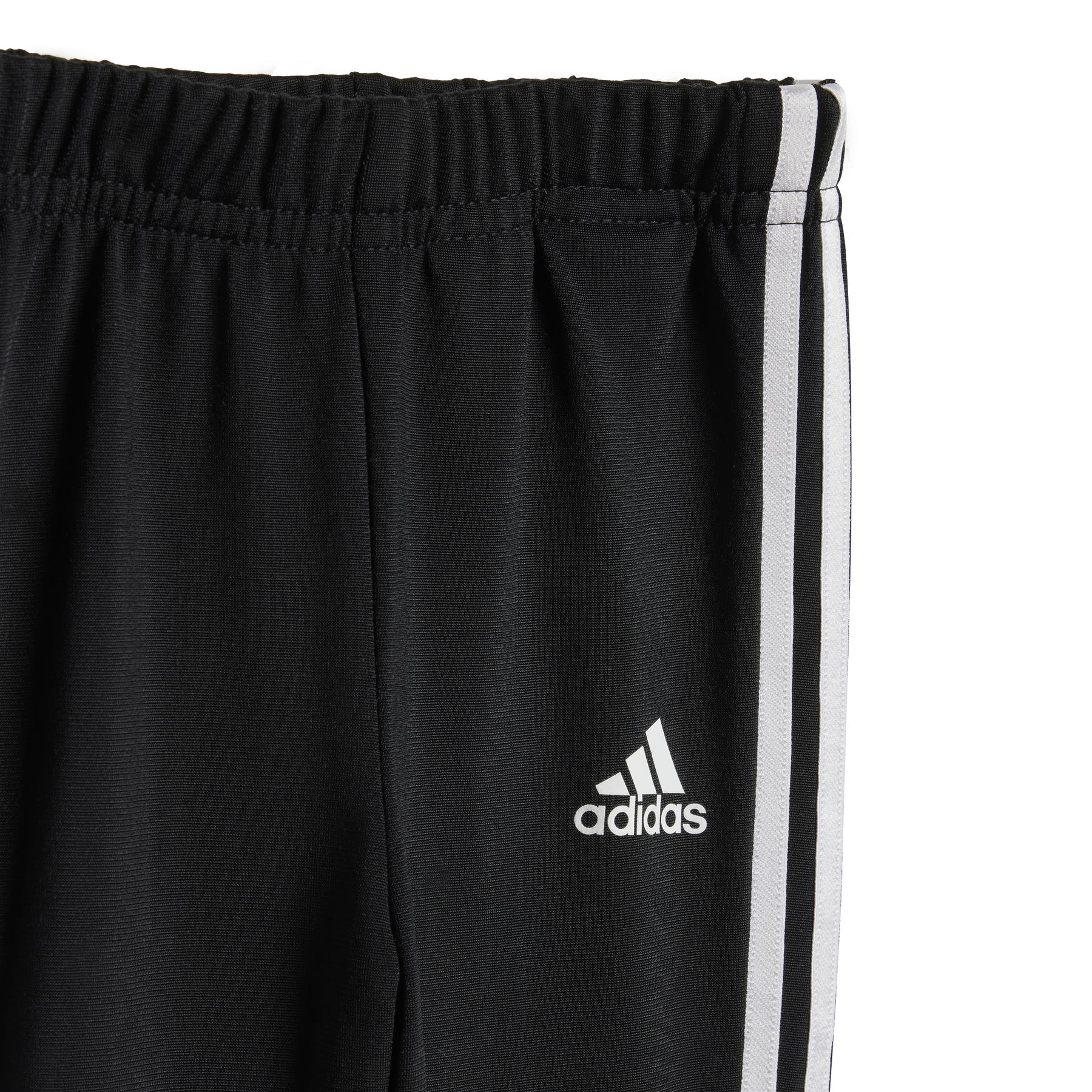 product/a/d/adidas_iz4991_3_apparel_photography_detail_view_1_white.jpg