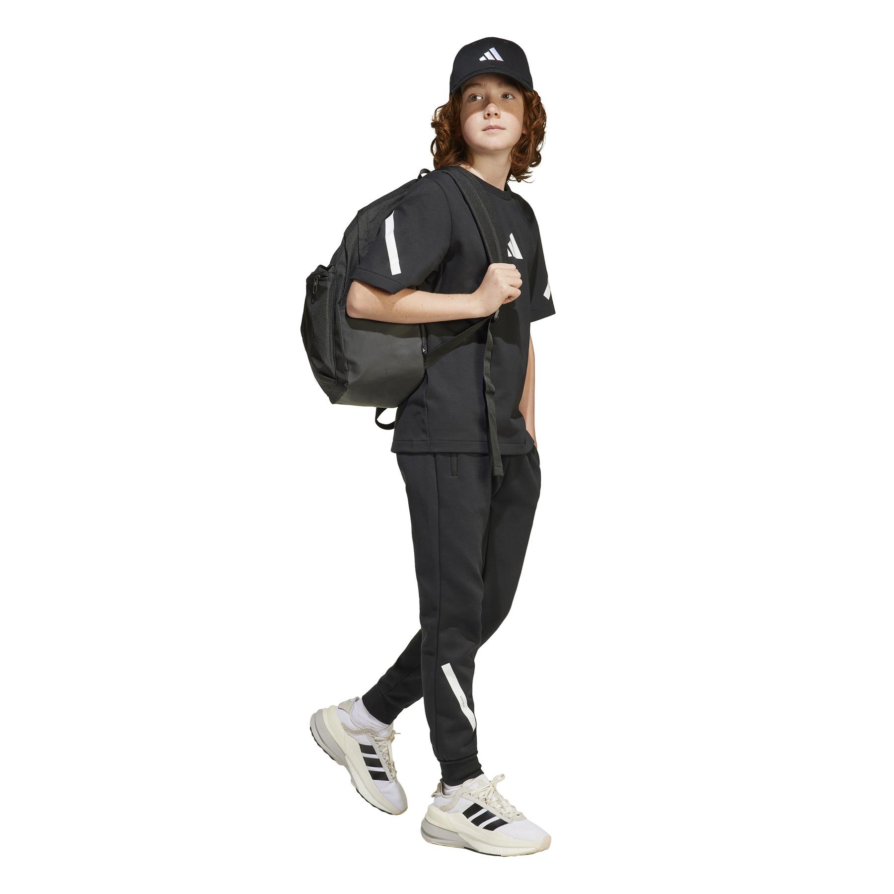 product/a/d/adidas_jd0017_black-white_8.jpg