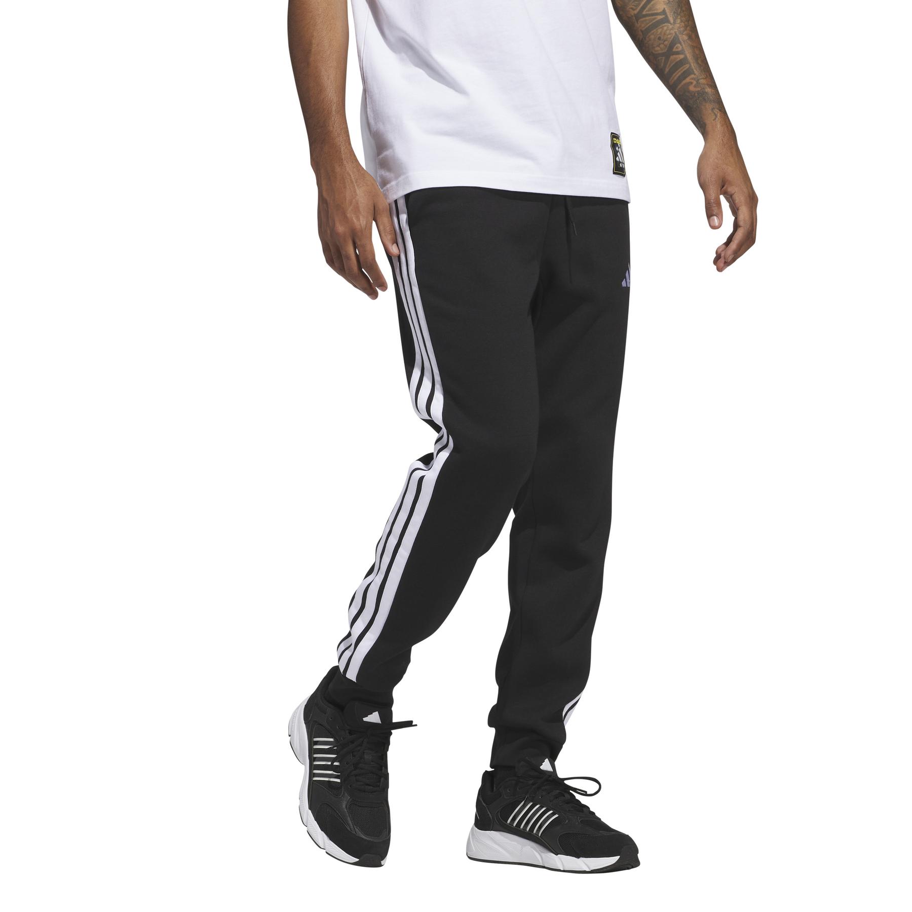 product/a/d/adidas_jd1861_black-white_5.jpg