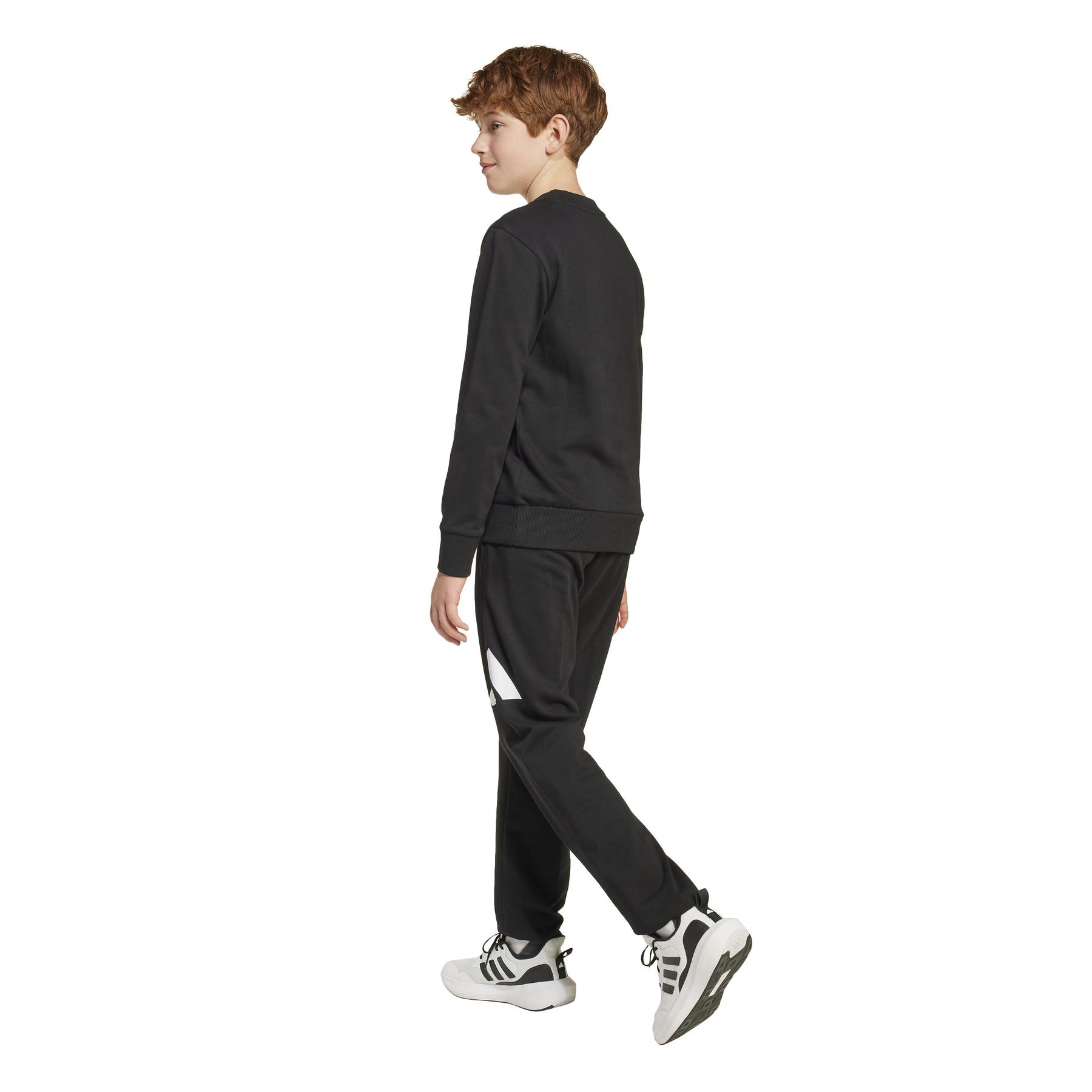 product/a/d/adidas_jd2102_black-white_5.jpg