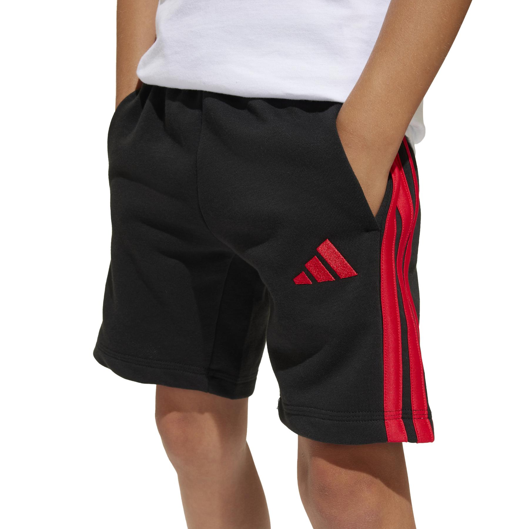 a/d/adidas_jd6517_black-purrub_11.jpg