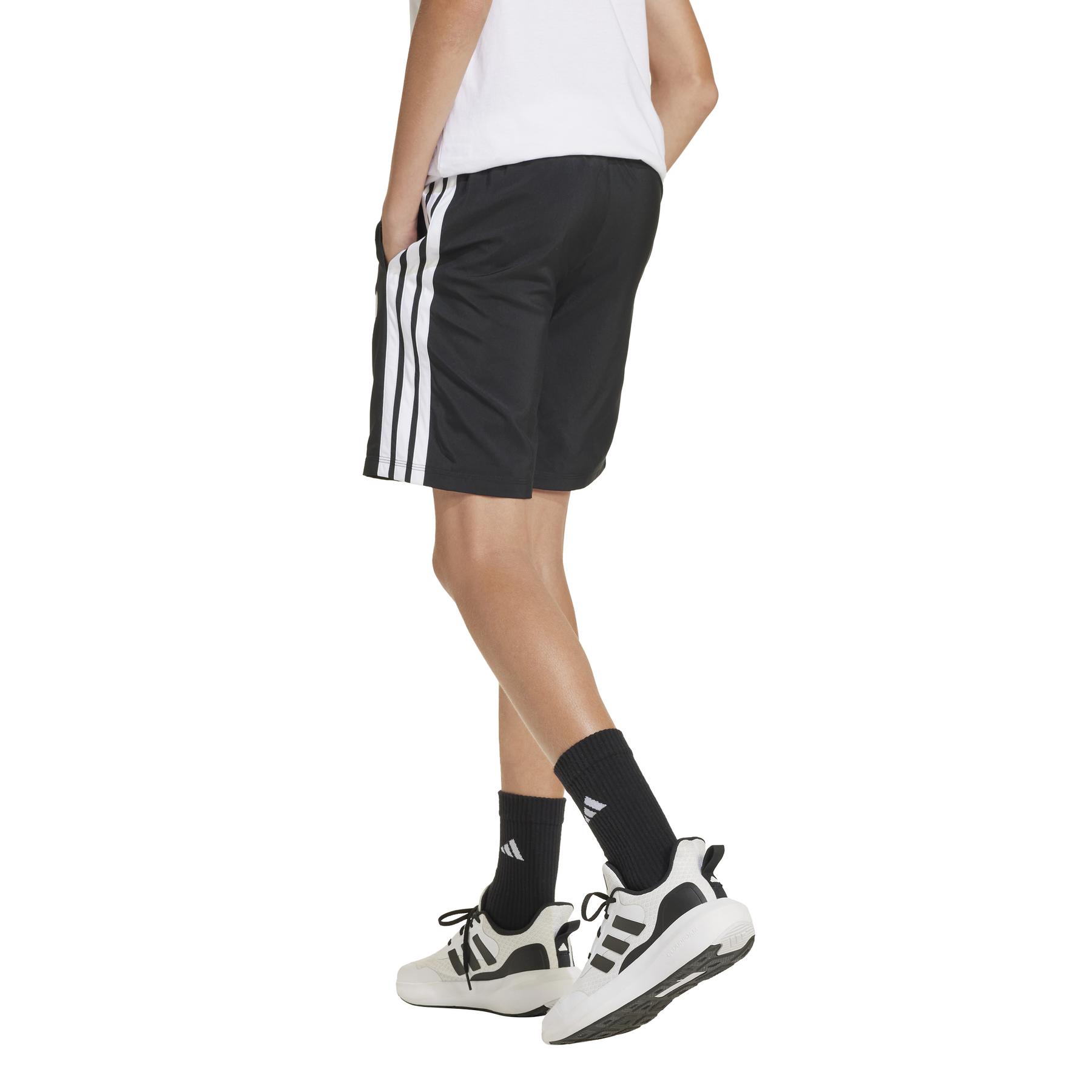 product/a/d/adidas_jd8189_black-white_7.jpg