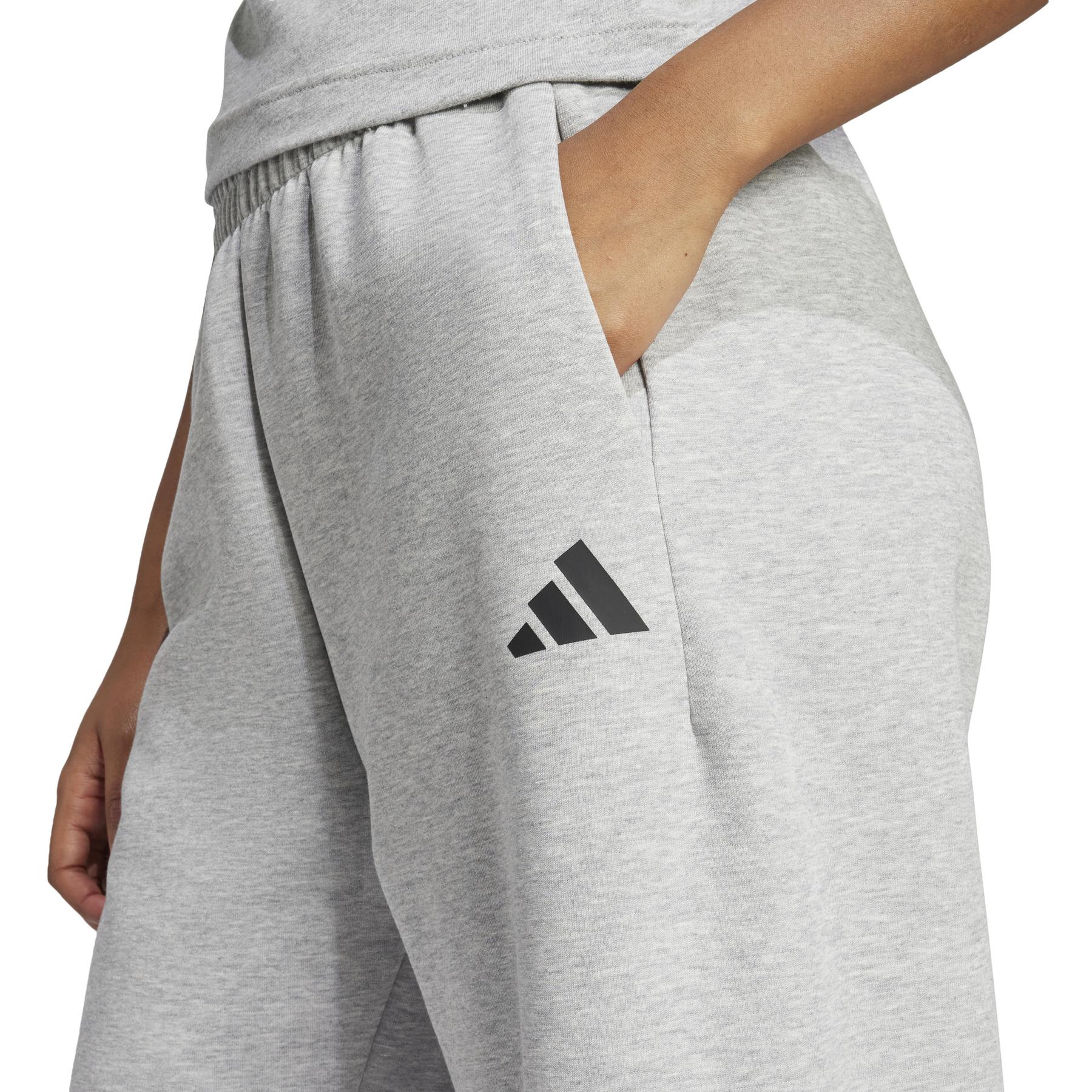 product/a/d/adidas_je0151_6_apparel_on_model_detail_view_1_white.jpg