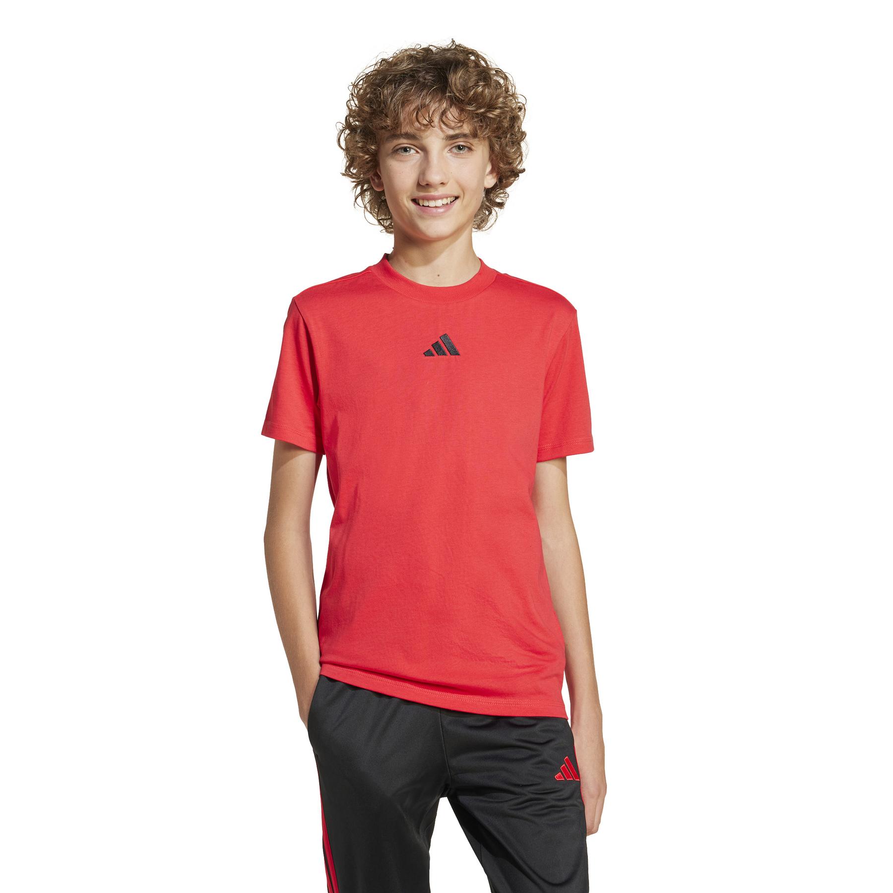 product/a/d/adidas_je1372_purrub-black_3.jpg