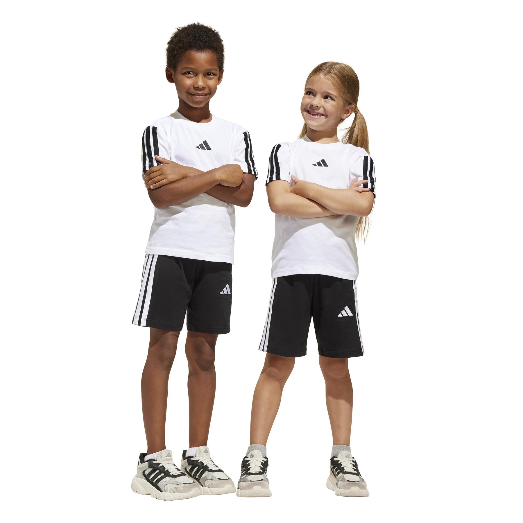 product/a/d/adidas_je1401_white-black_10.jpg