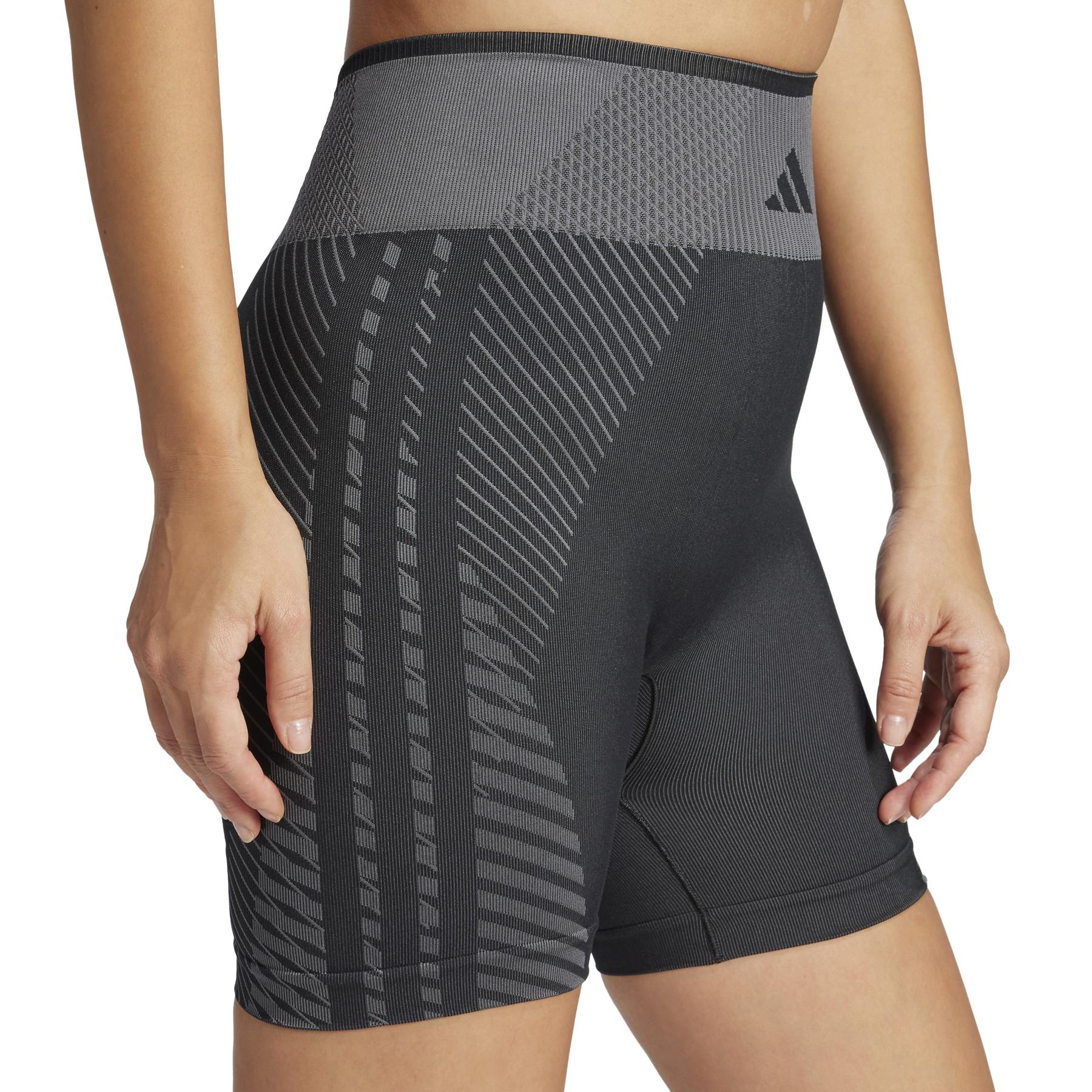 product/a/d/adidas_je3210_black-gresix_12.jpg
