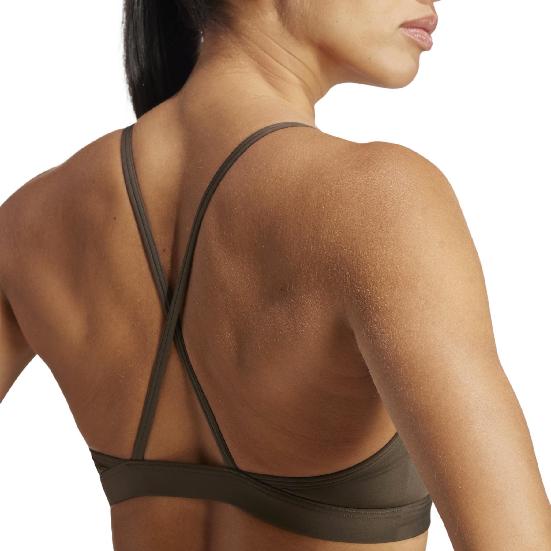 product/a/d/adidas_je3774_9_apparel_on_model_detail_view_1_white.jpg