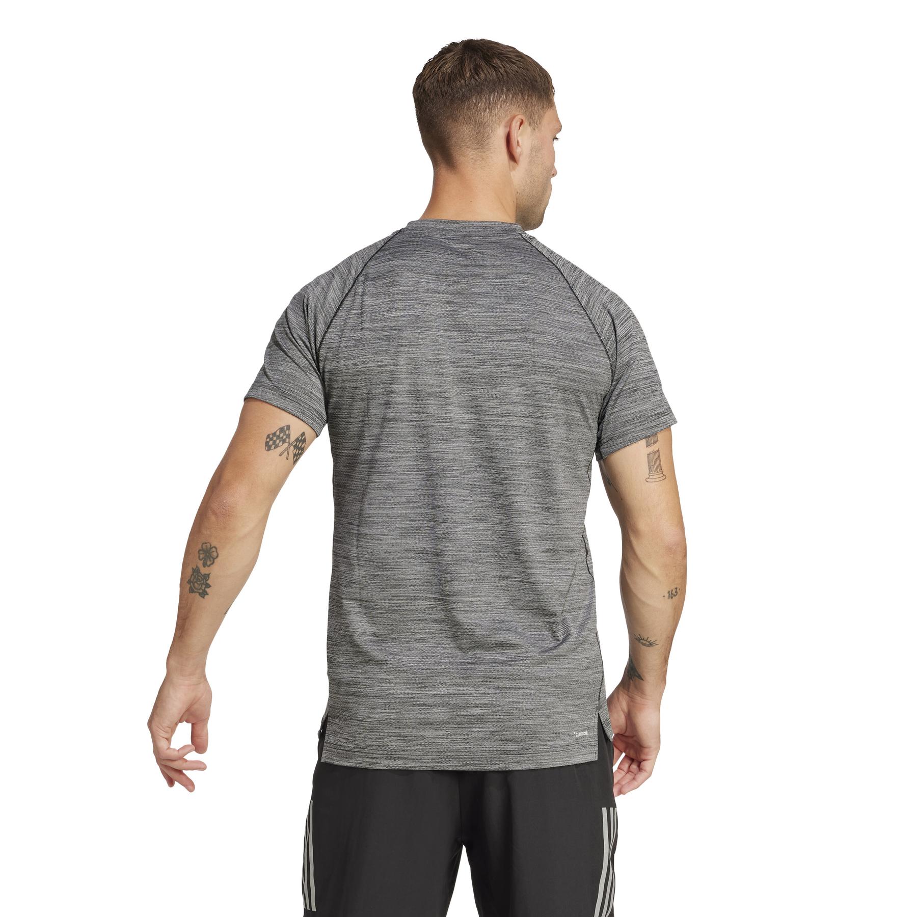 product/a/d/adidas_je5668_blckme_8.jpg