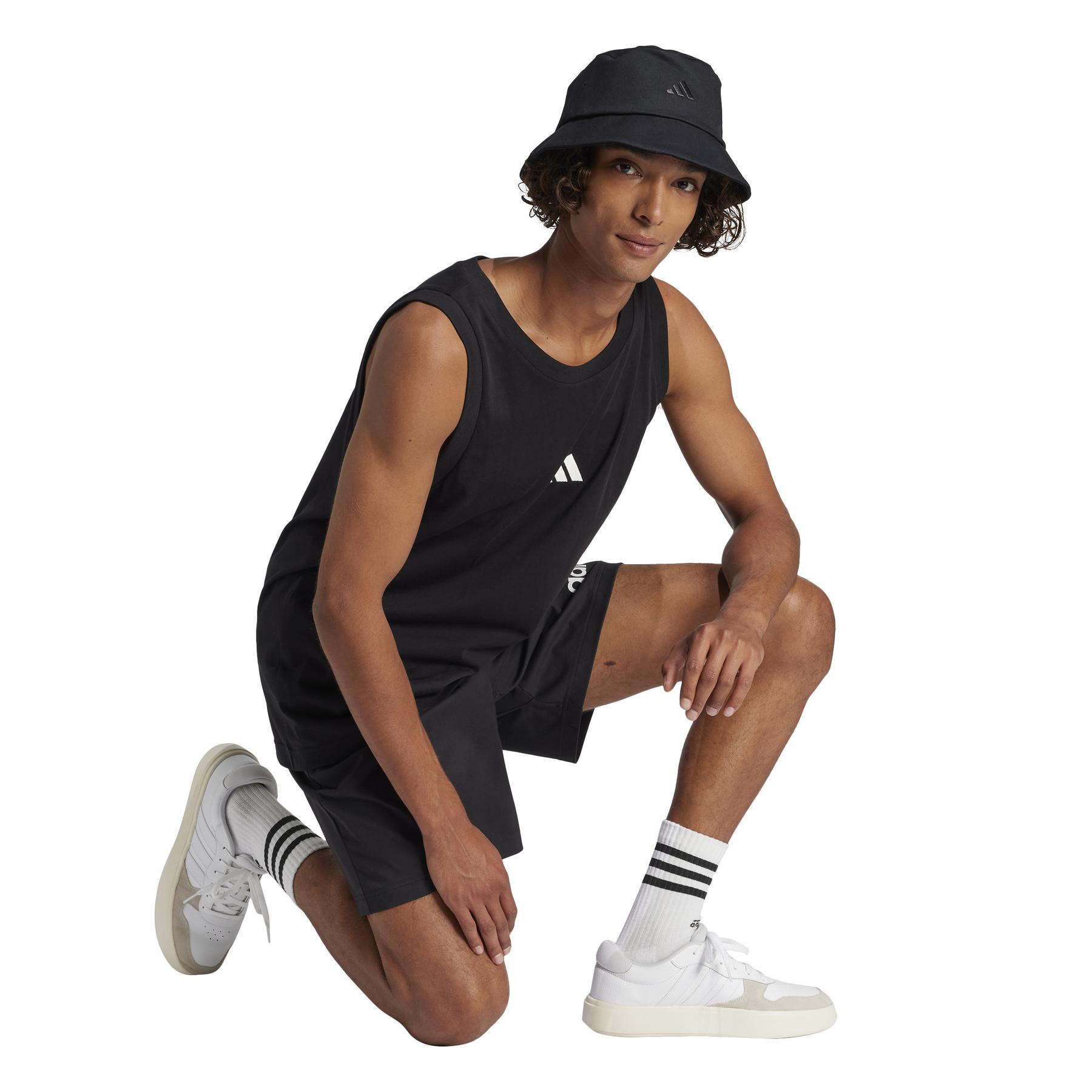 product/a/d/adidas_je8986_black-white_5.jpg