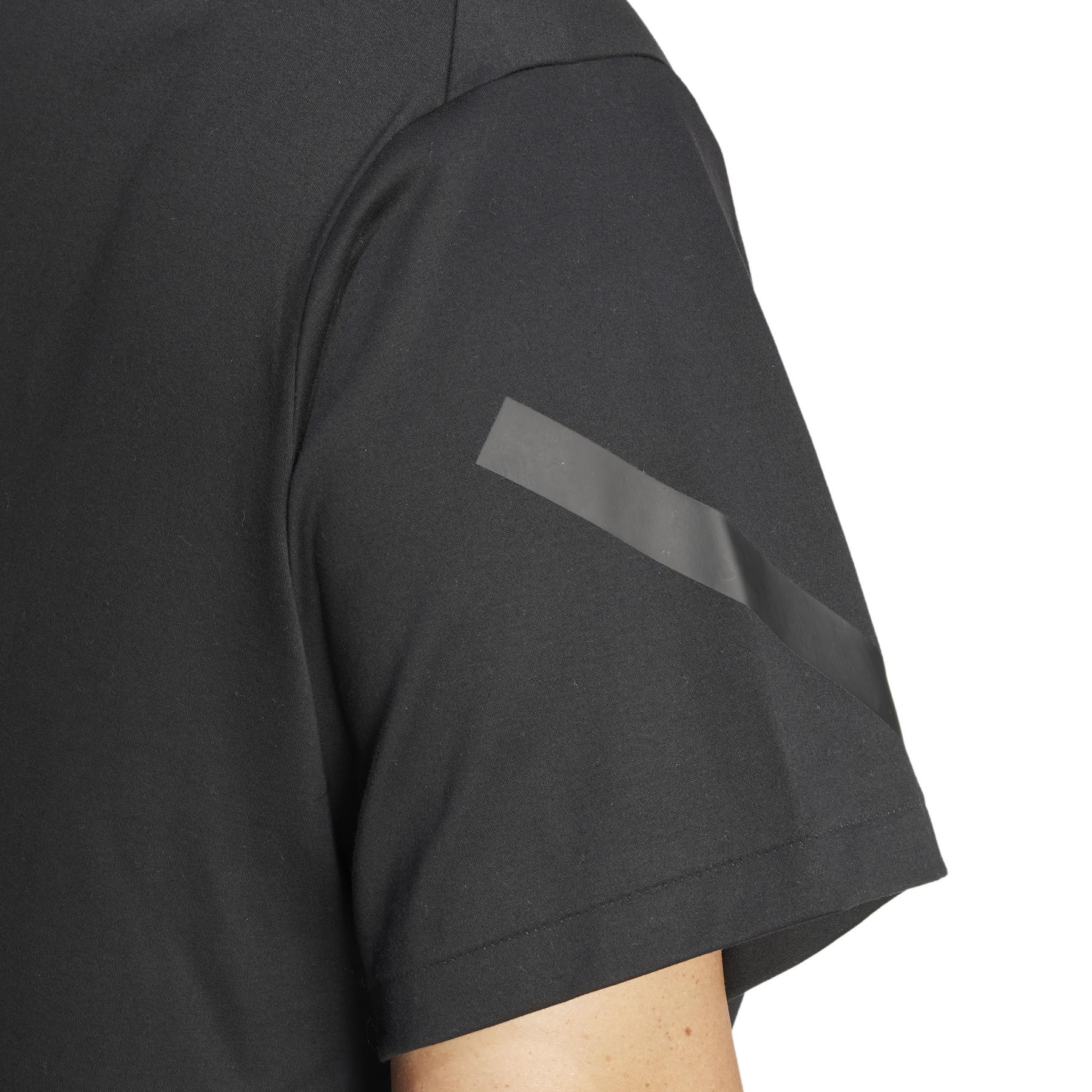 product/a/d/adidas_jf4785_9_apparel_on_model_detail_view_2_white.jpg