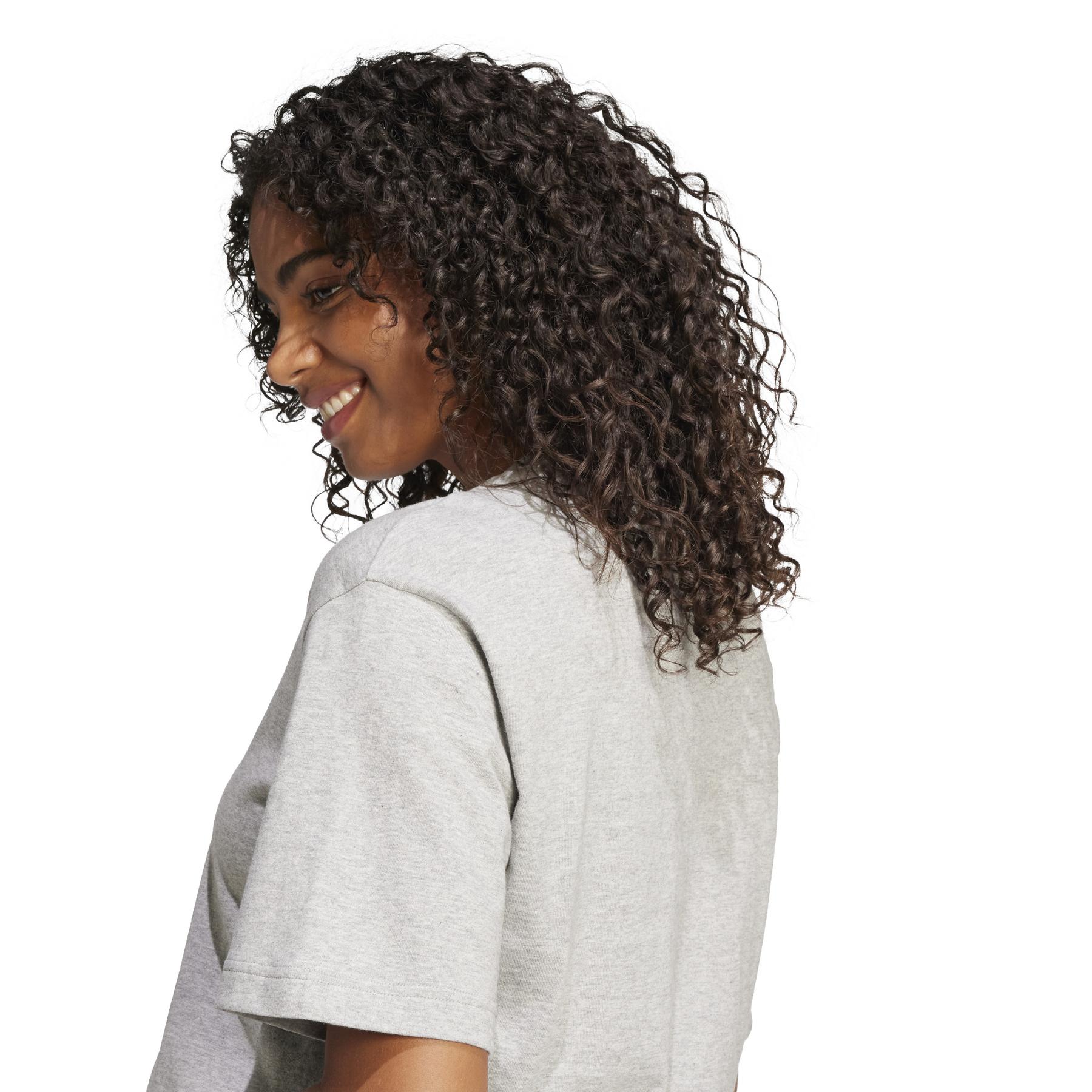 a/d/adidas_jg8738_7_apparel_on_model_detail_view_1_white.jpg