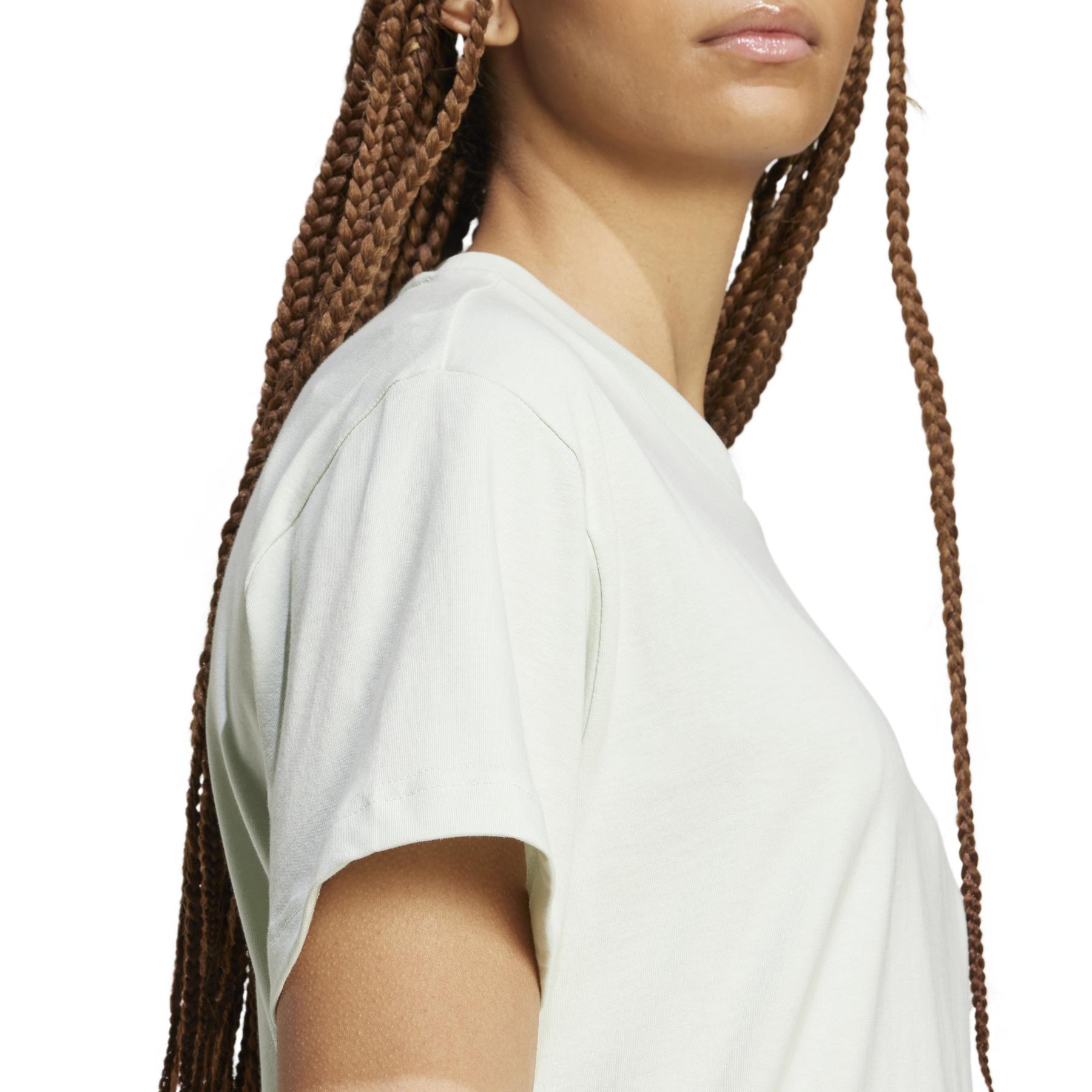 product/a/d/adidas_jh3700_8_apparel_on_model_detail_view_2_white.jpg
