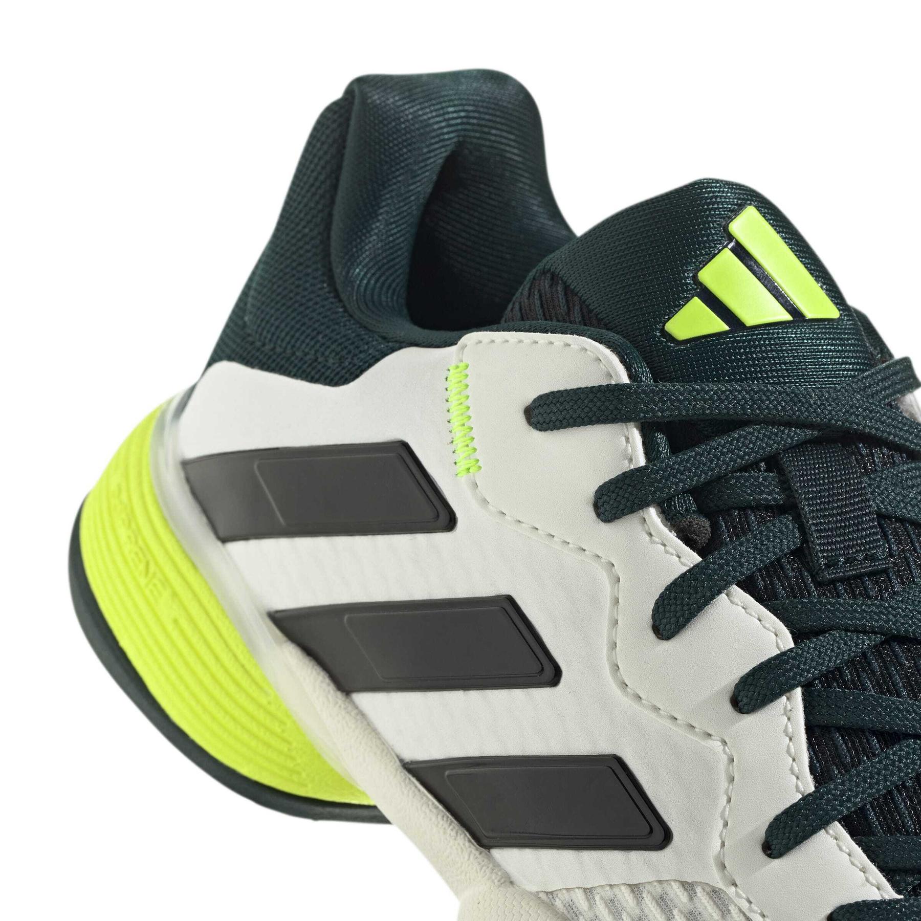 product/a/d/adidas_jh5126_9_footwear_photography_detail_view_2_white.jpg
