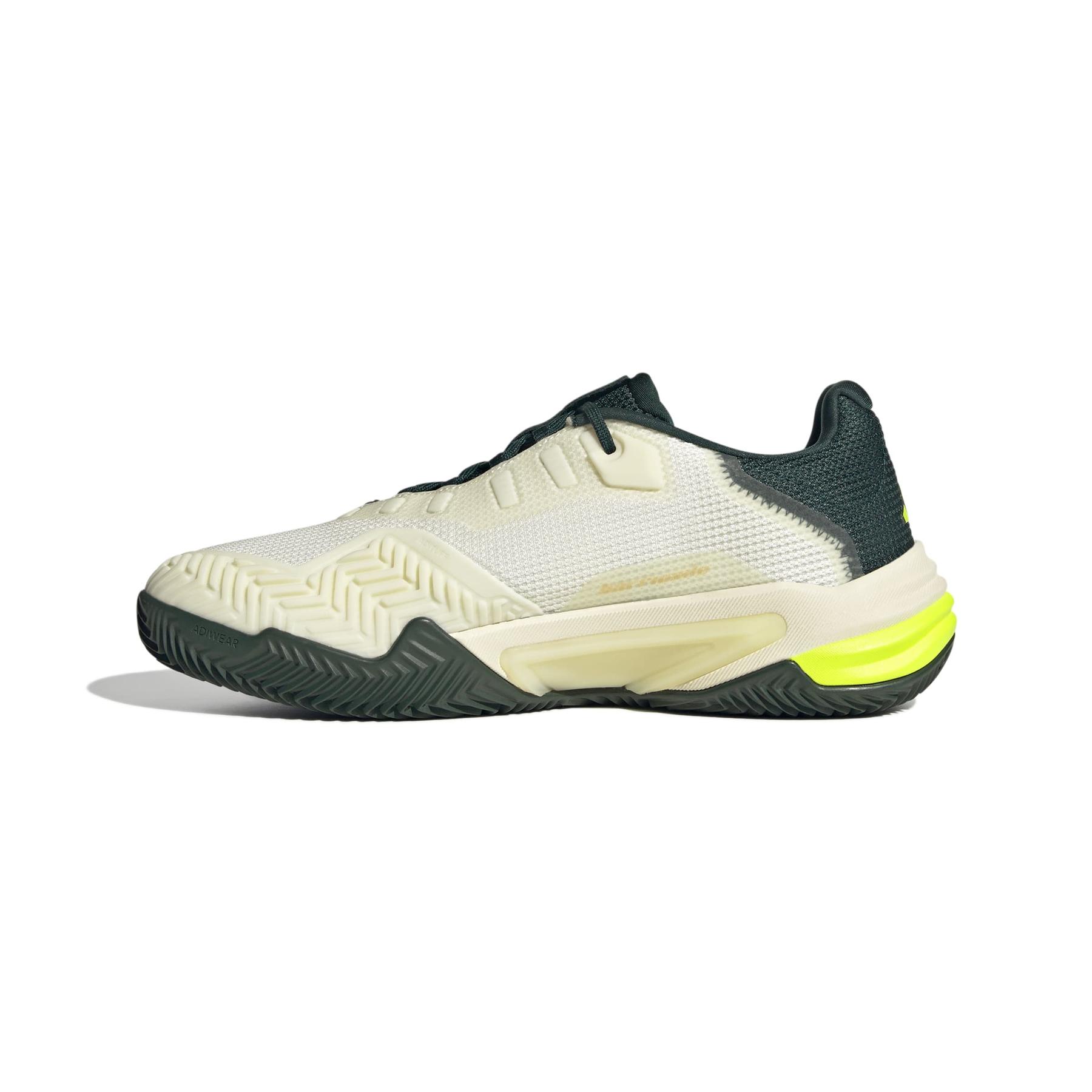 product/a/d/adidas_jh5144_5_footwear_photography_side_medial_center_view_white-nw091625.jpg