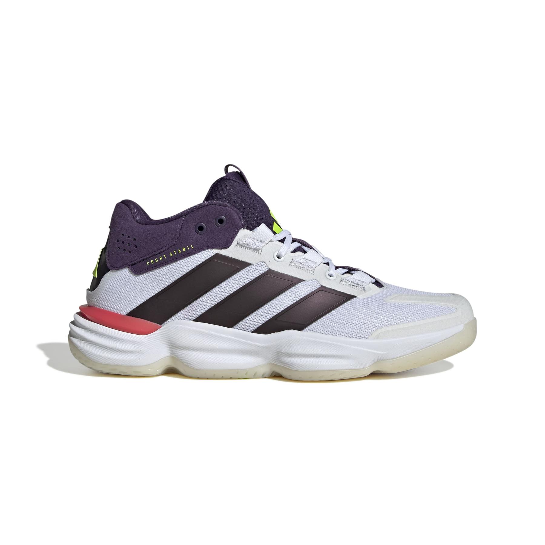 product/a/d/adidas_jh5163_1_footwear_photography_side_lateral_center_view_white.jpg