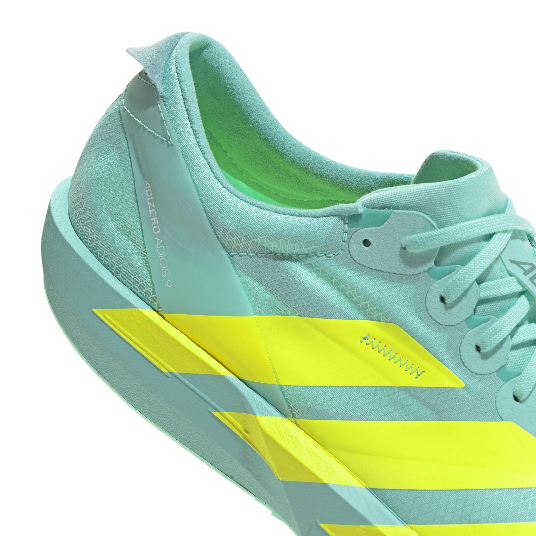 a/d/adidas_jh5243_8_footwear_photography_detail_view_1_white.jpg
