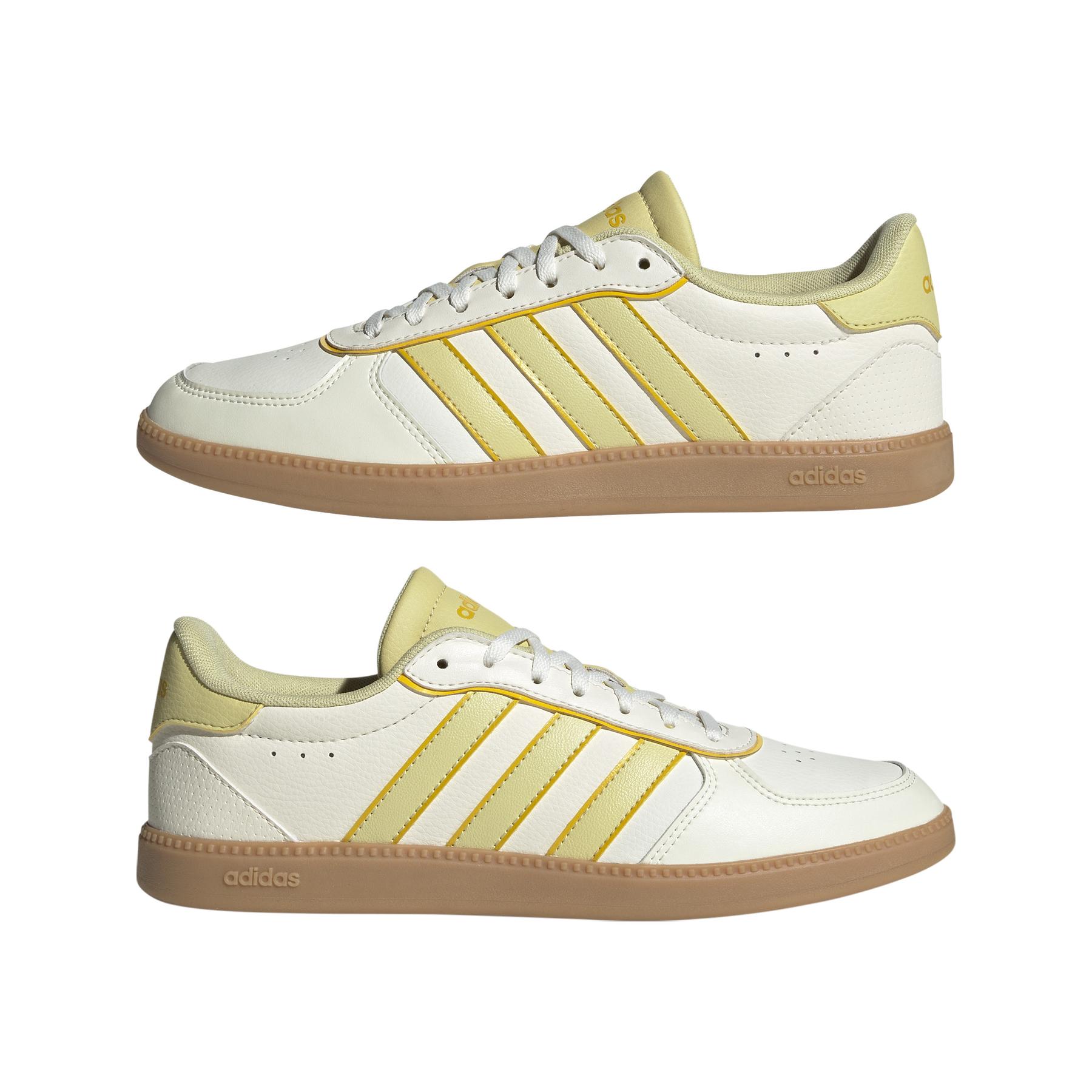 a/d/adidas_jh6878_owhite-powyel-utiyel_10.jpg