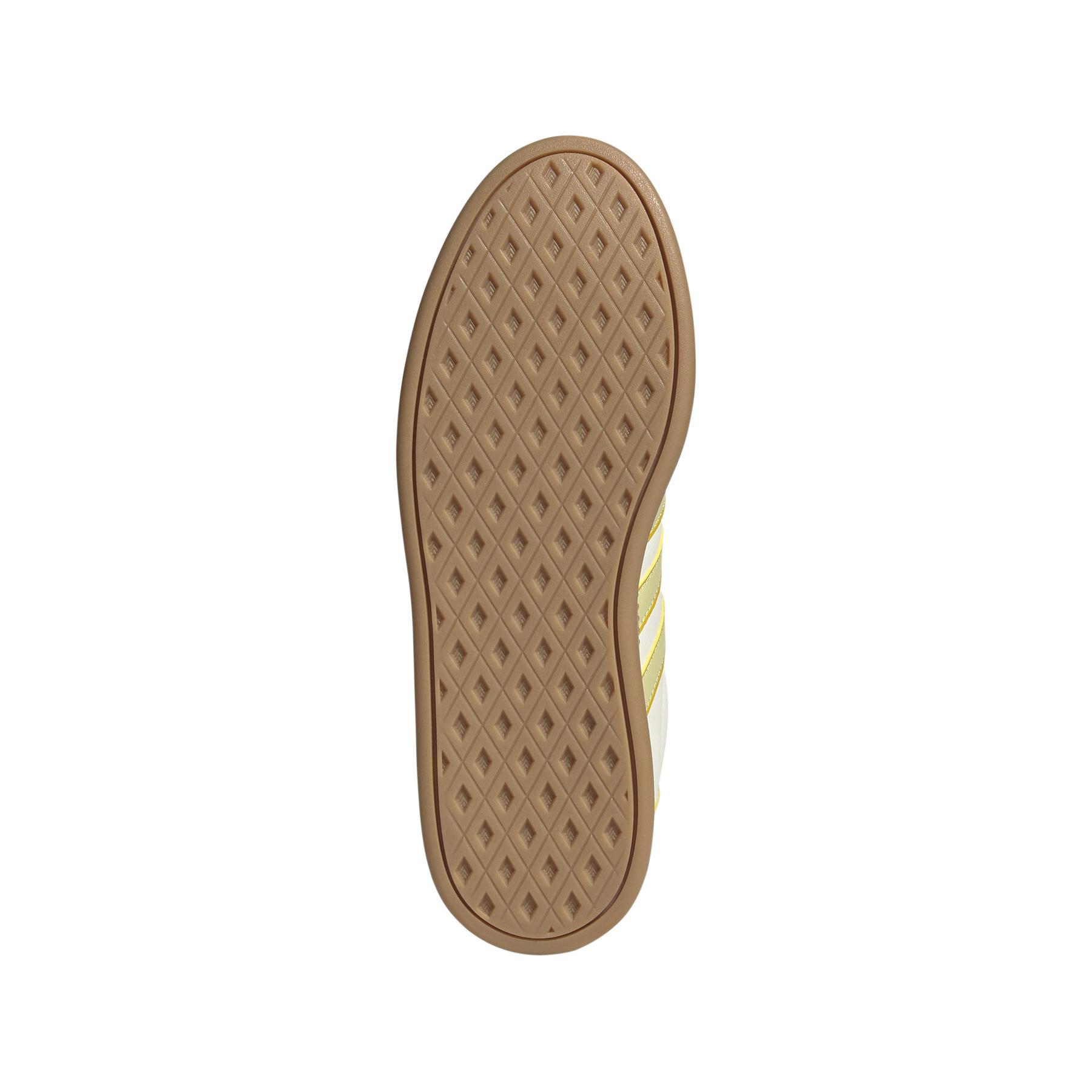 a/d/adidas_jh6878_owhite-powyel-utiyel_4.jpg