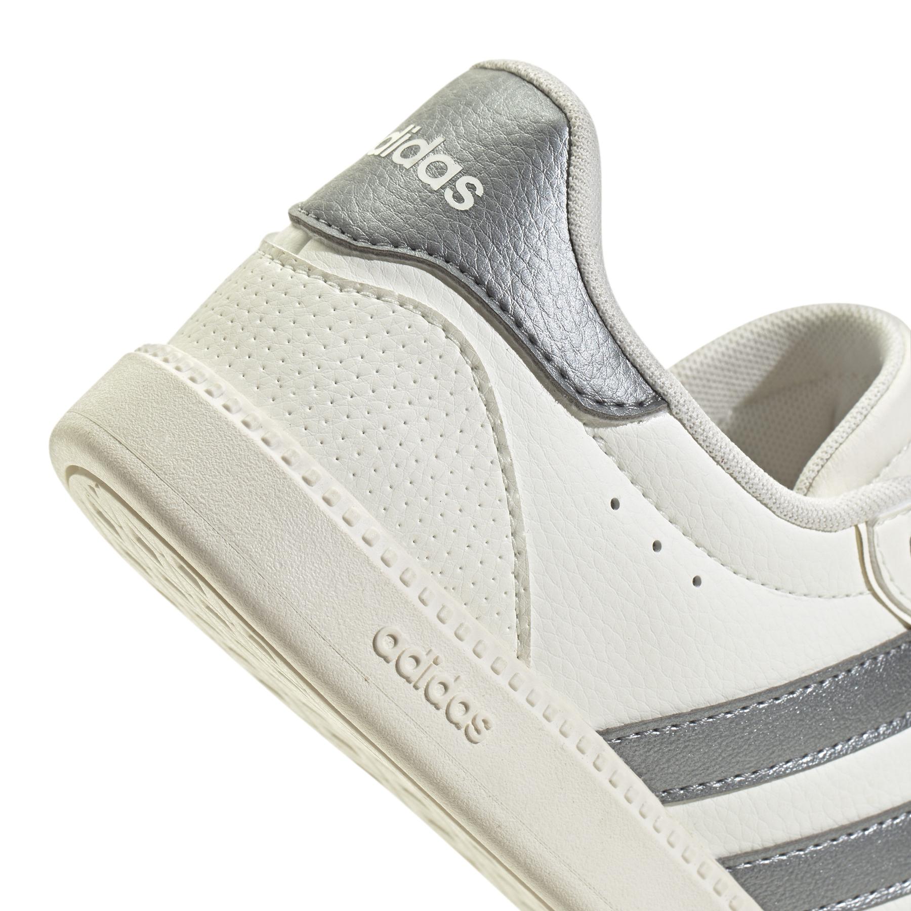 a/d/adidas_jh6880_cwhite-ironmt-grey_9.jpg
