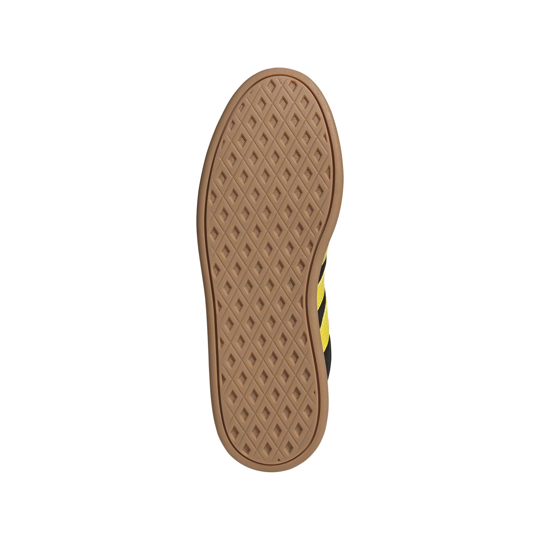a/d/adidas_jh6897_cblack-yellow-powyel_4.jpg