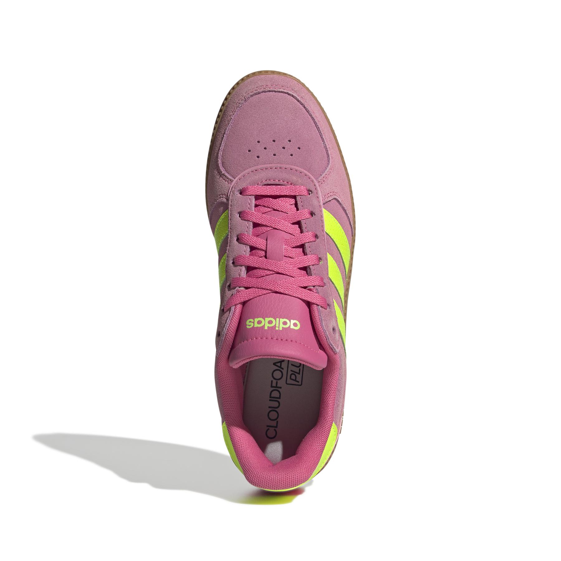 a/d/adidas_jh6899_3_footwear_photography_top_portrait_view_white-nw110824.jpg