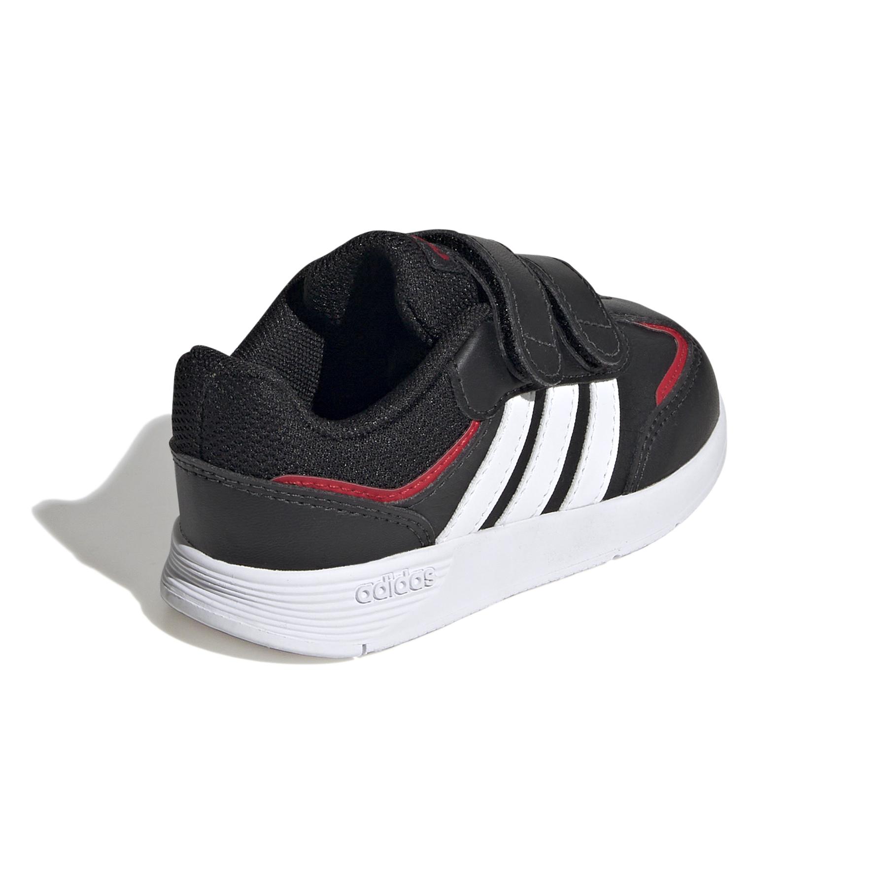 product/a/d/adidas_jh8658_7_footwear_photography_back_lateral_top_view_white.jpg