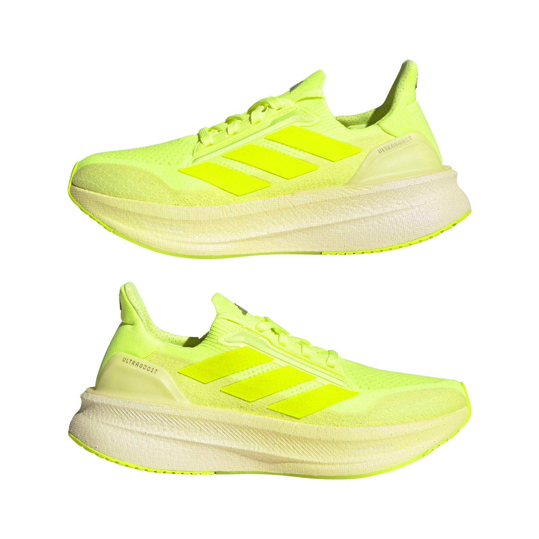 a/d/adidas_jh9018_10_footwear_photography_mirrored_pair_view_white.jpg