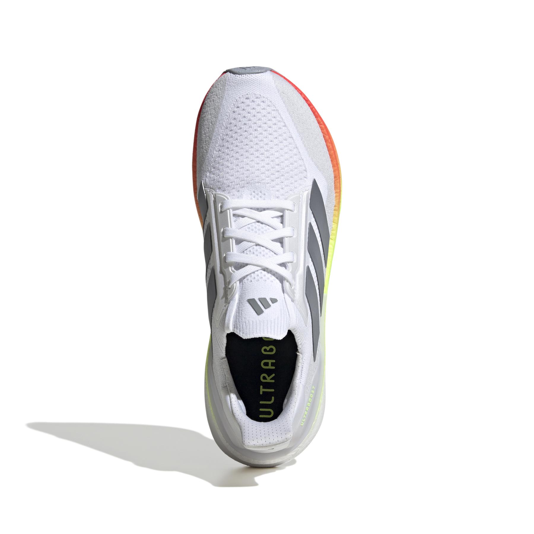 a/d/adidas_jh9042_3_footwear_photography_top_portrait_view_white.jpg