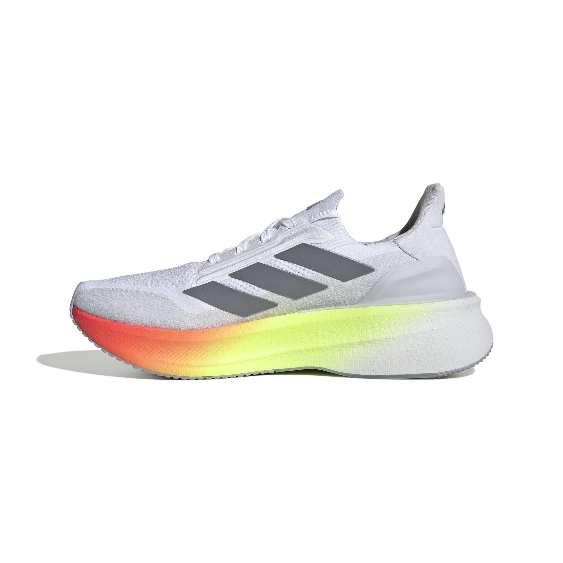 a/d/adidas_jh9042_5_footwear_photography_side_medial_center_view_white.jpg