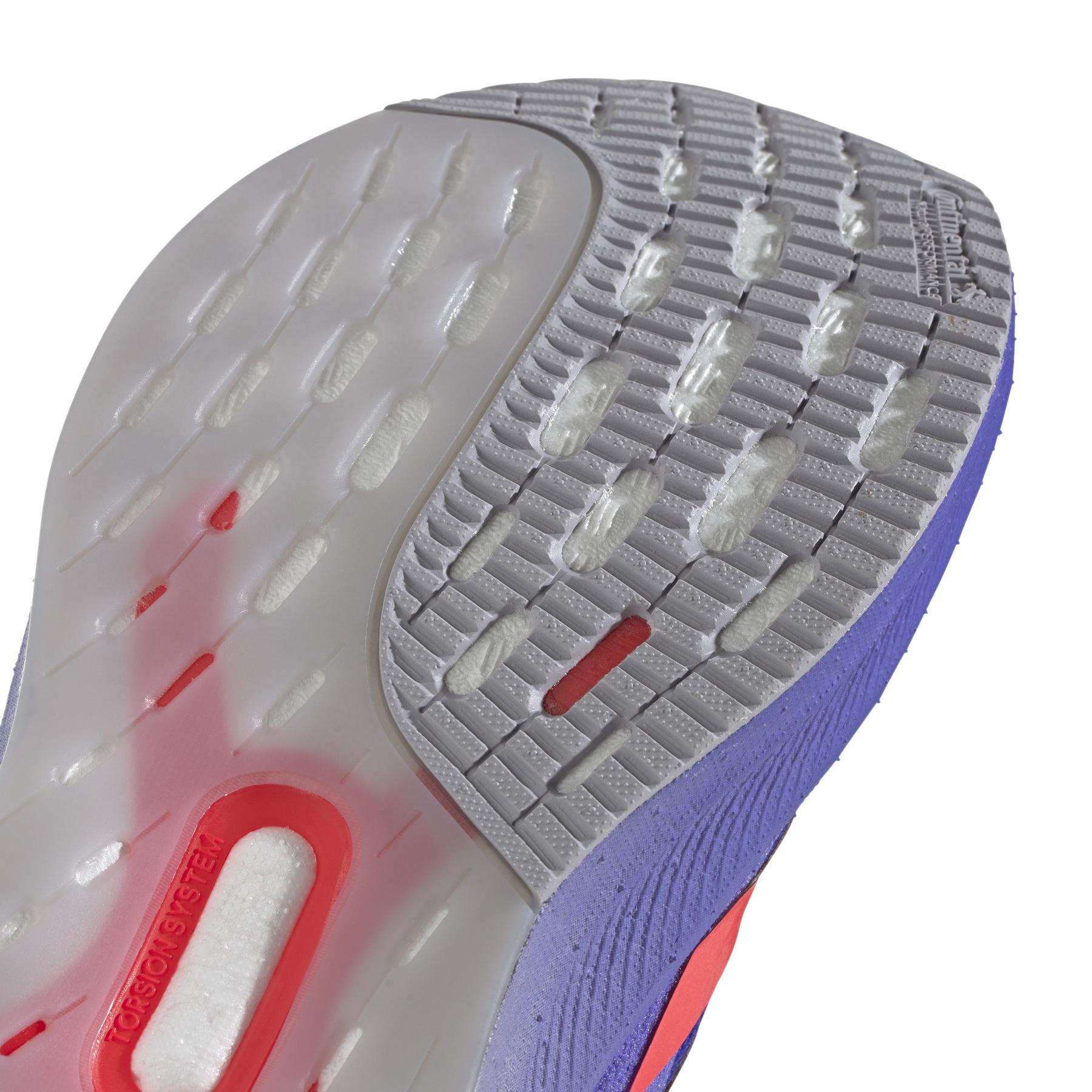 product/a/d/adidas_jh9046_9_footwear_photography_detail_view_2_white-nw091625.jpg