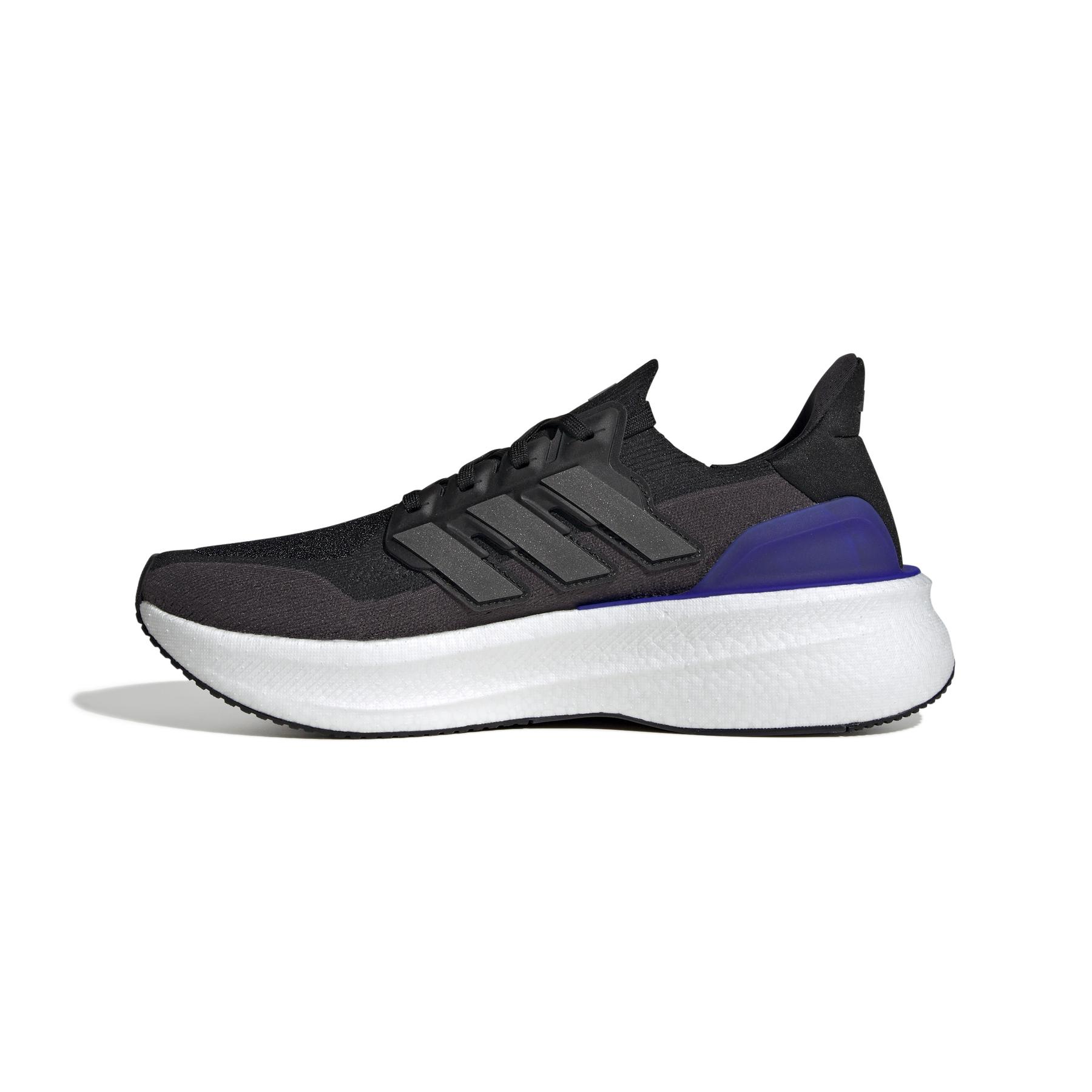 product/a/d/adidas_jh9082_5_footwear_photography_side_medial_center_view_white-nw091625.jpg